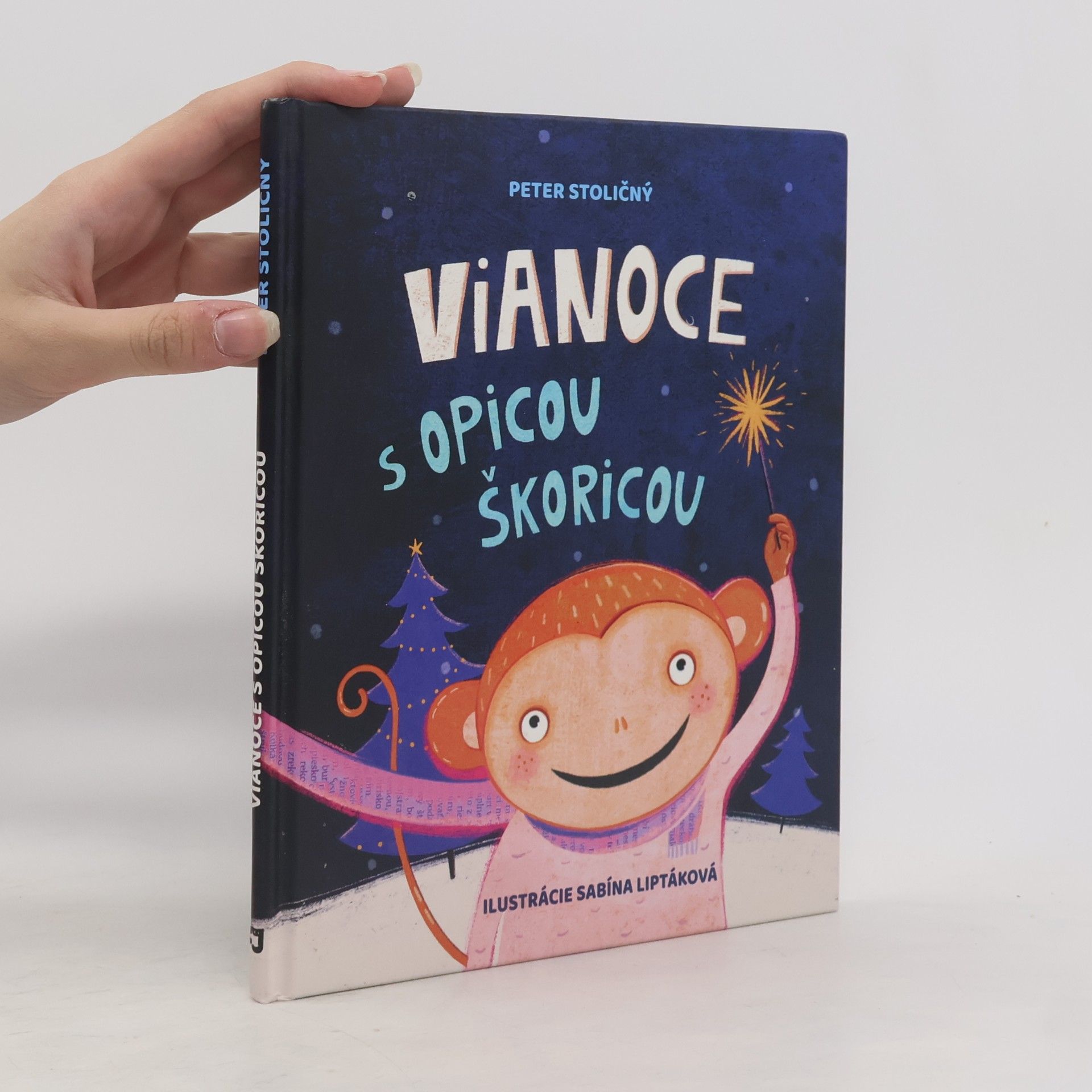 Peter Stoličný Vianoce s opicou Škoricou