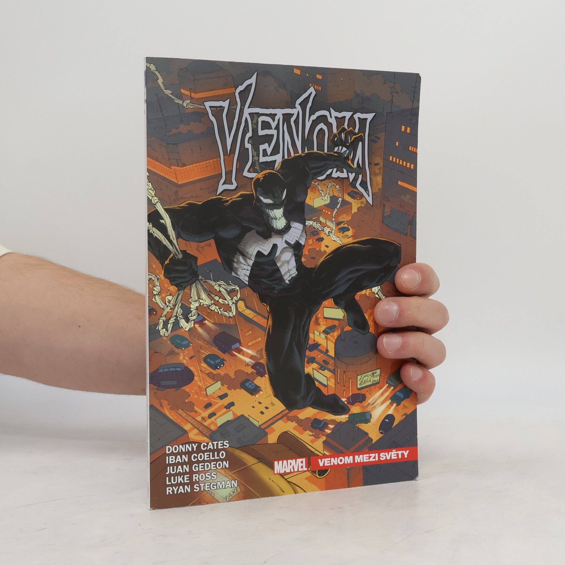 Donny Cates Venom 6 - Venom mezi světy