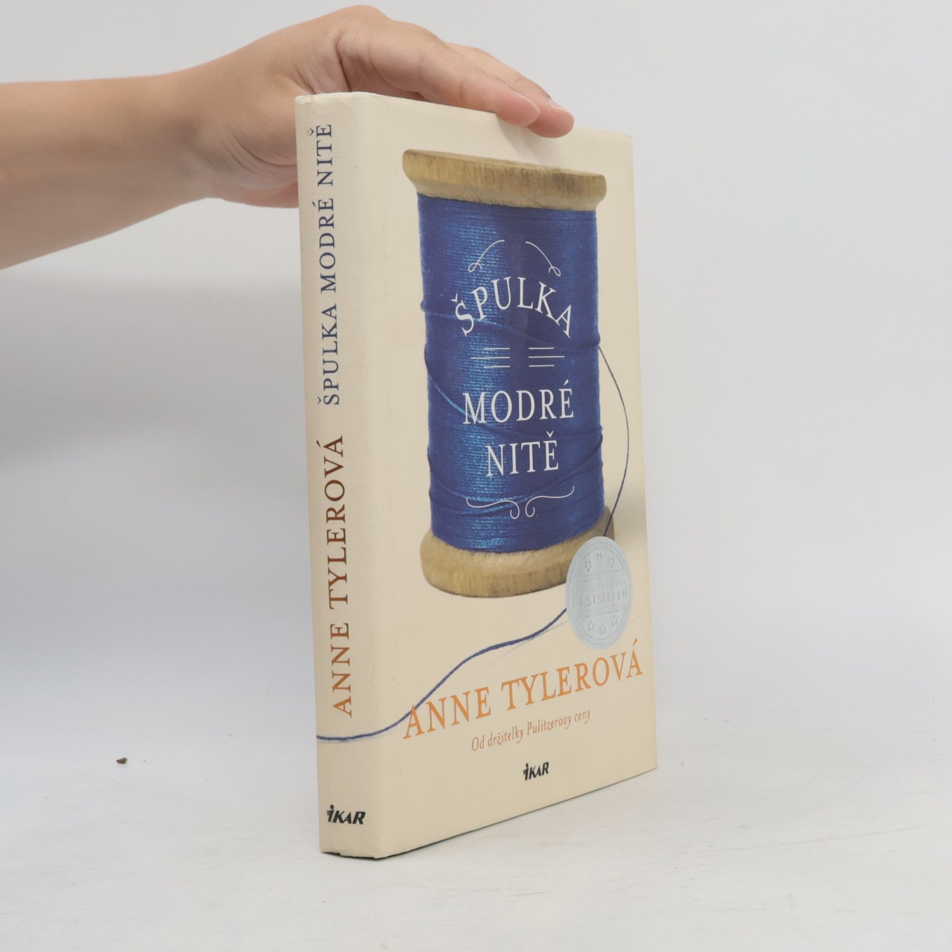 Anne Tyler Špulka modré nitě