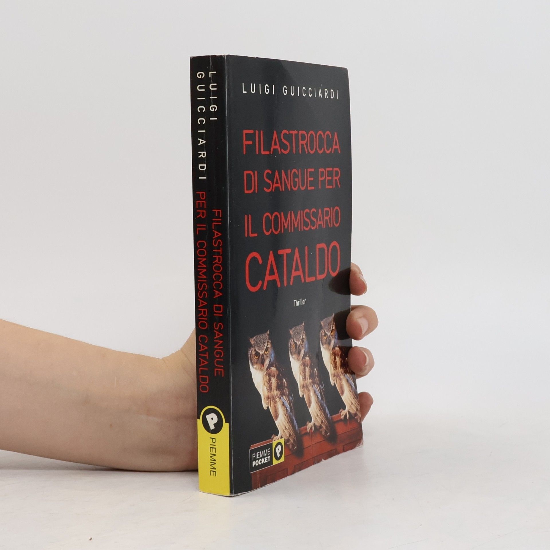 Luigi Guicciardi Piemme Pocket: Filastrocca di sangue per il commissario Cataldo