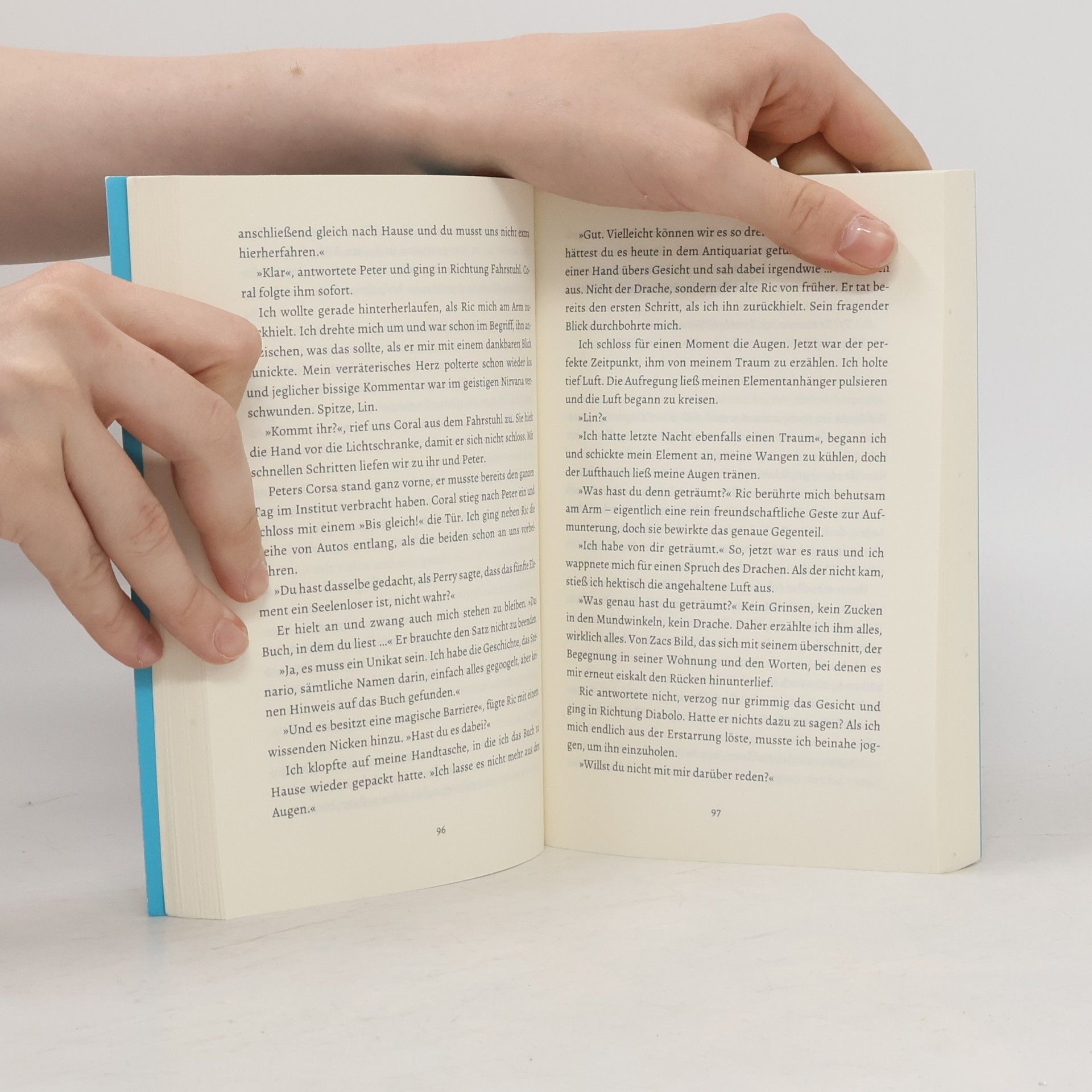 Stefanie Hasse Book elements - die Magie zwischen den Zeilen