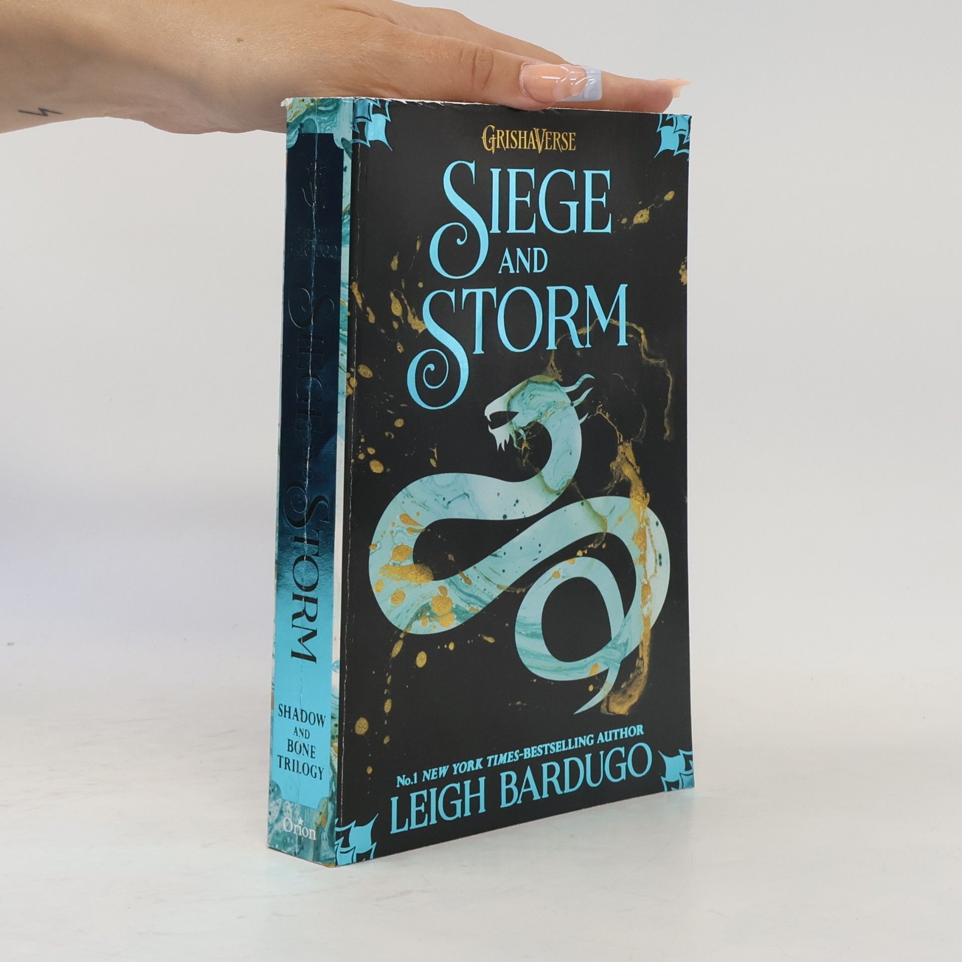 Leigh Bardugo Siege and Storm