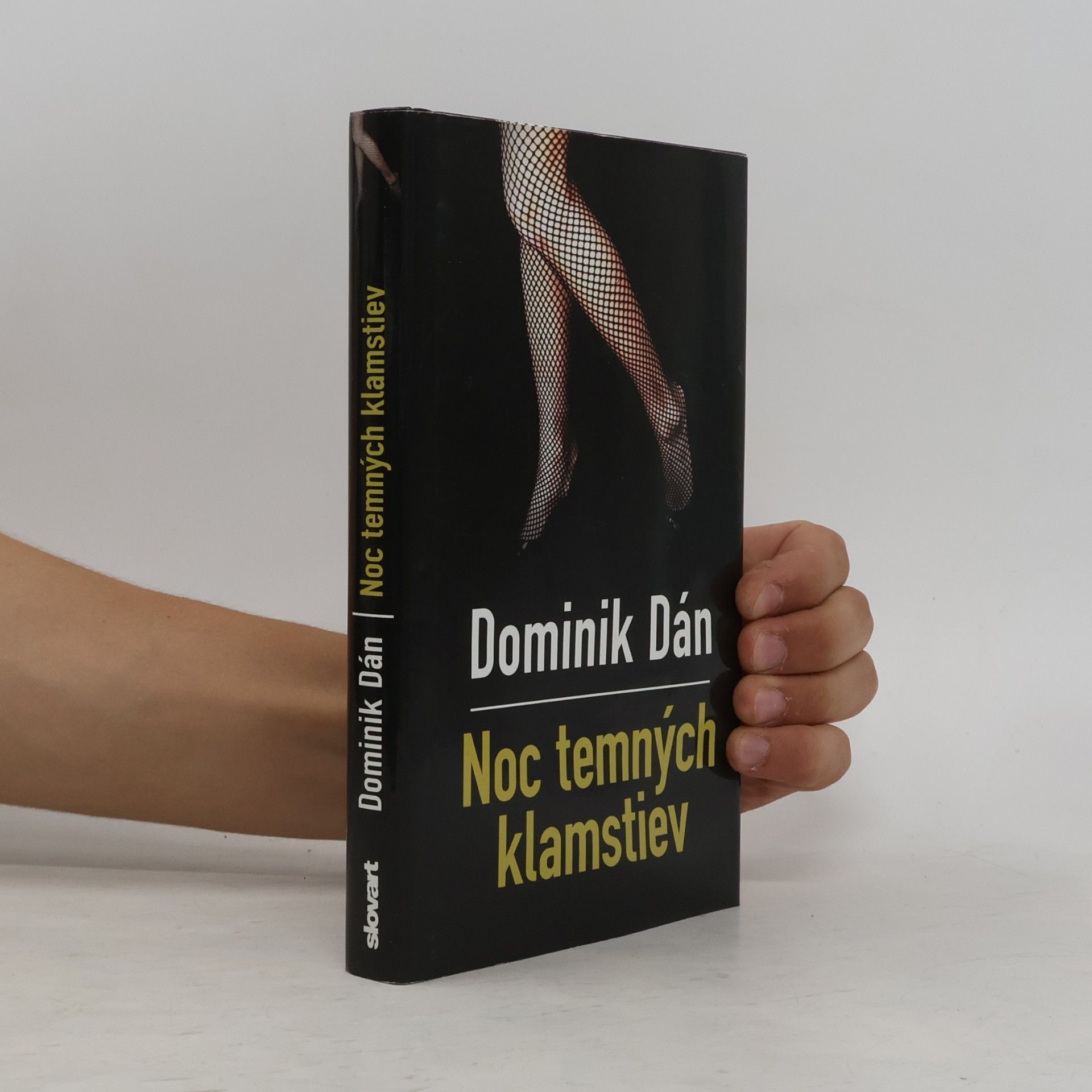 Dominik Dán Noc temných klamstiev