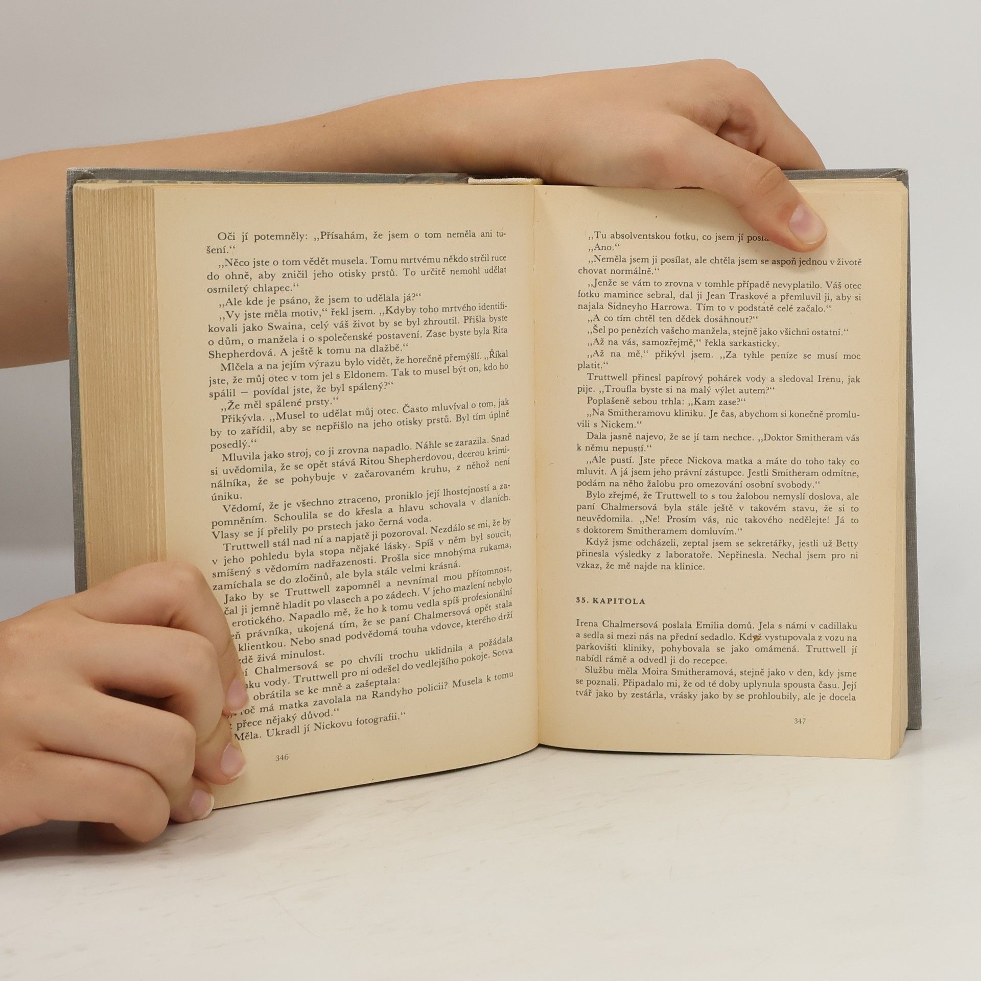 Ross Macdonald Třikrát soukromý detektiv Lew Archer