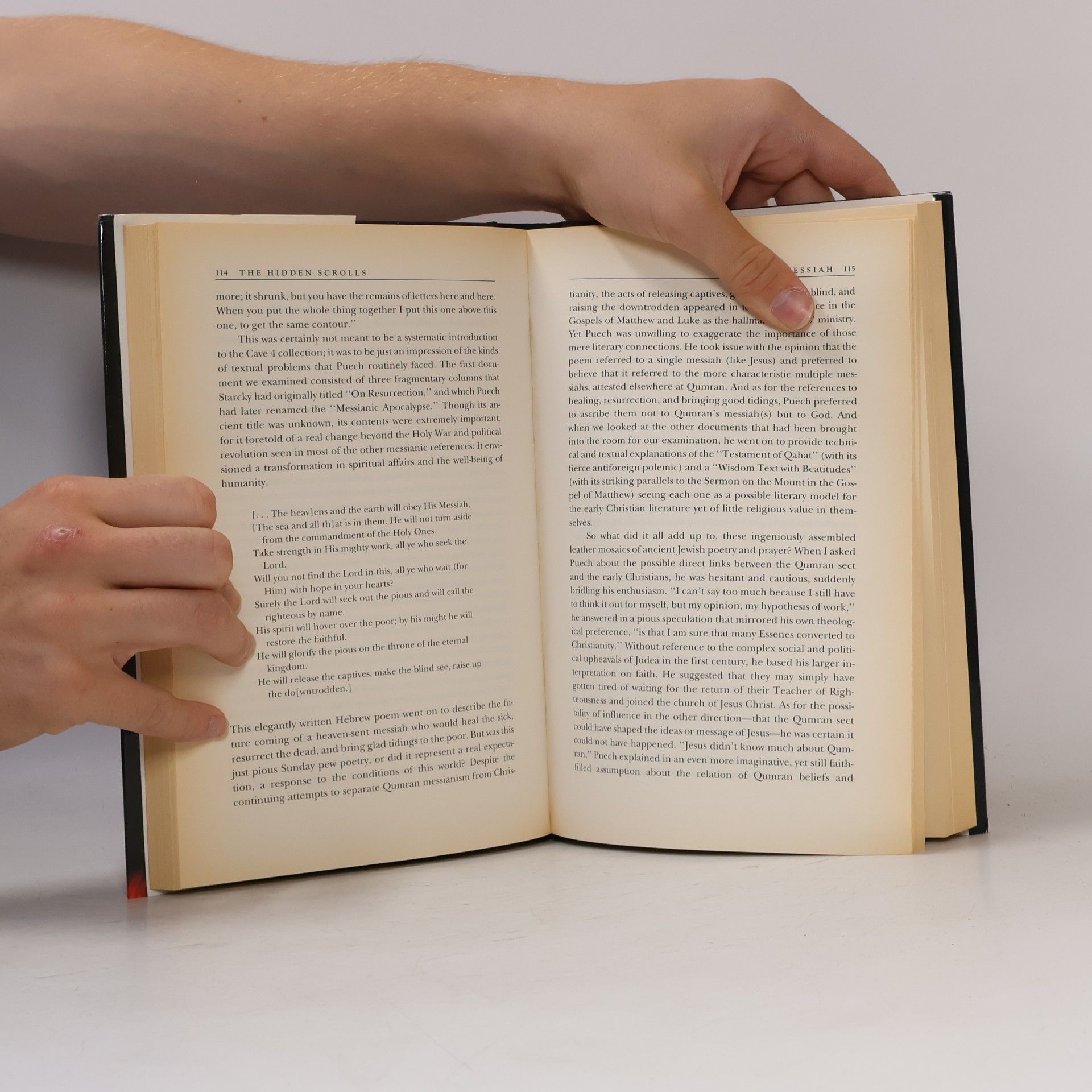 Neil Asher Silberman The Hidden Scrolls