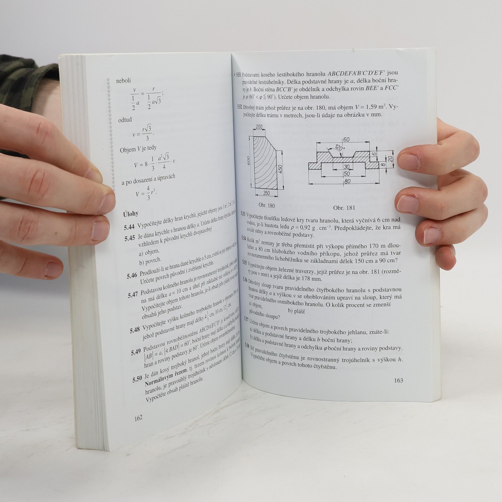 Eva Pomykalová Matematika pro gymnázia. Stereometrie