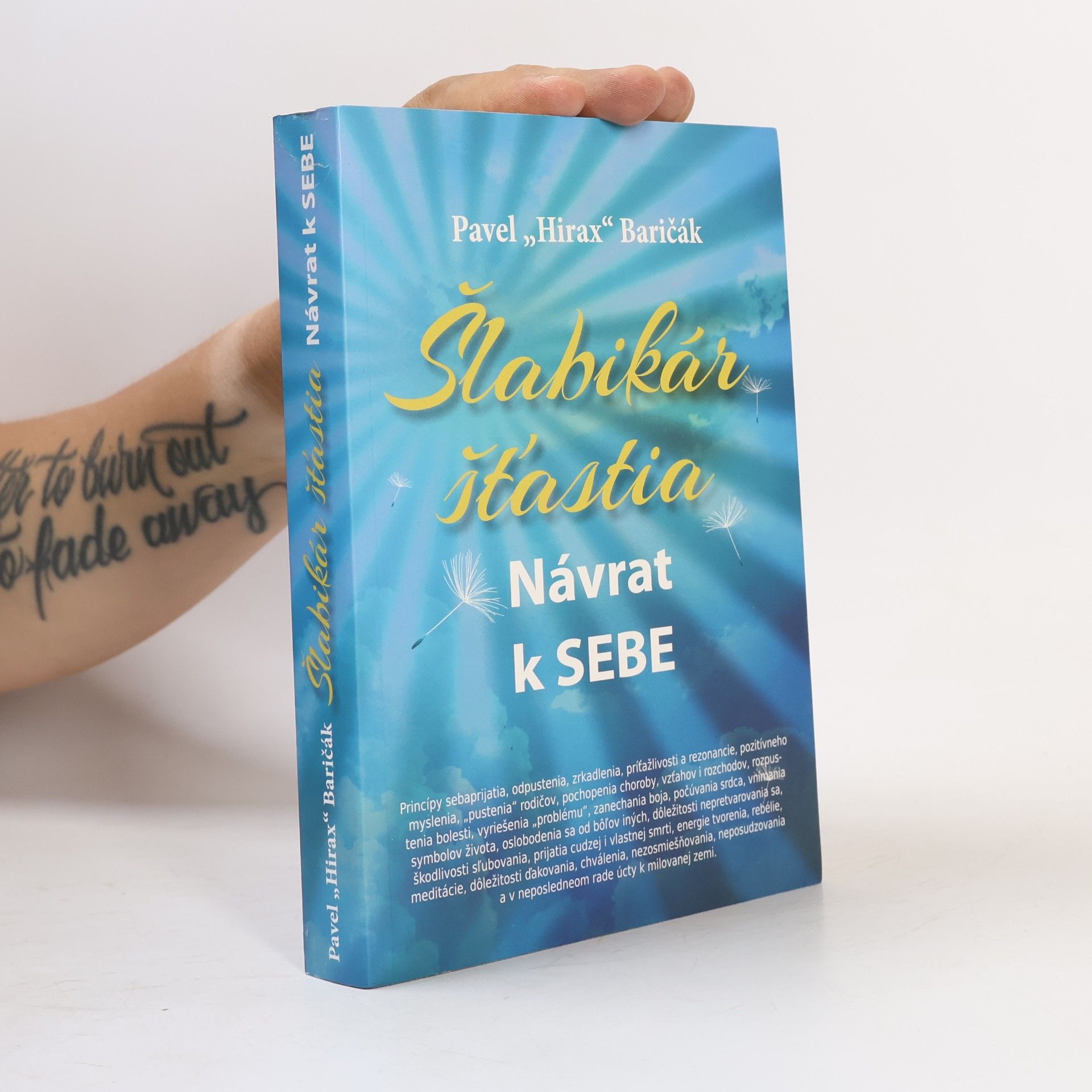 Pavel "Hirax" Baričák Šlabikár šťastia. Návrat k sebe