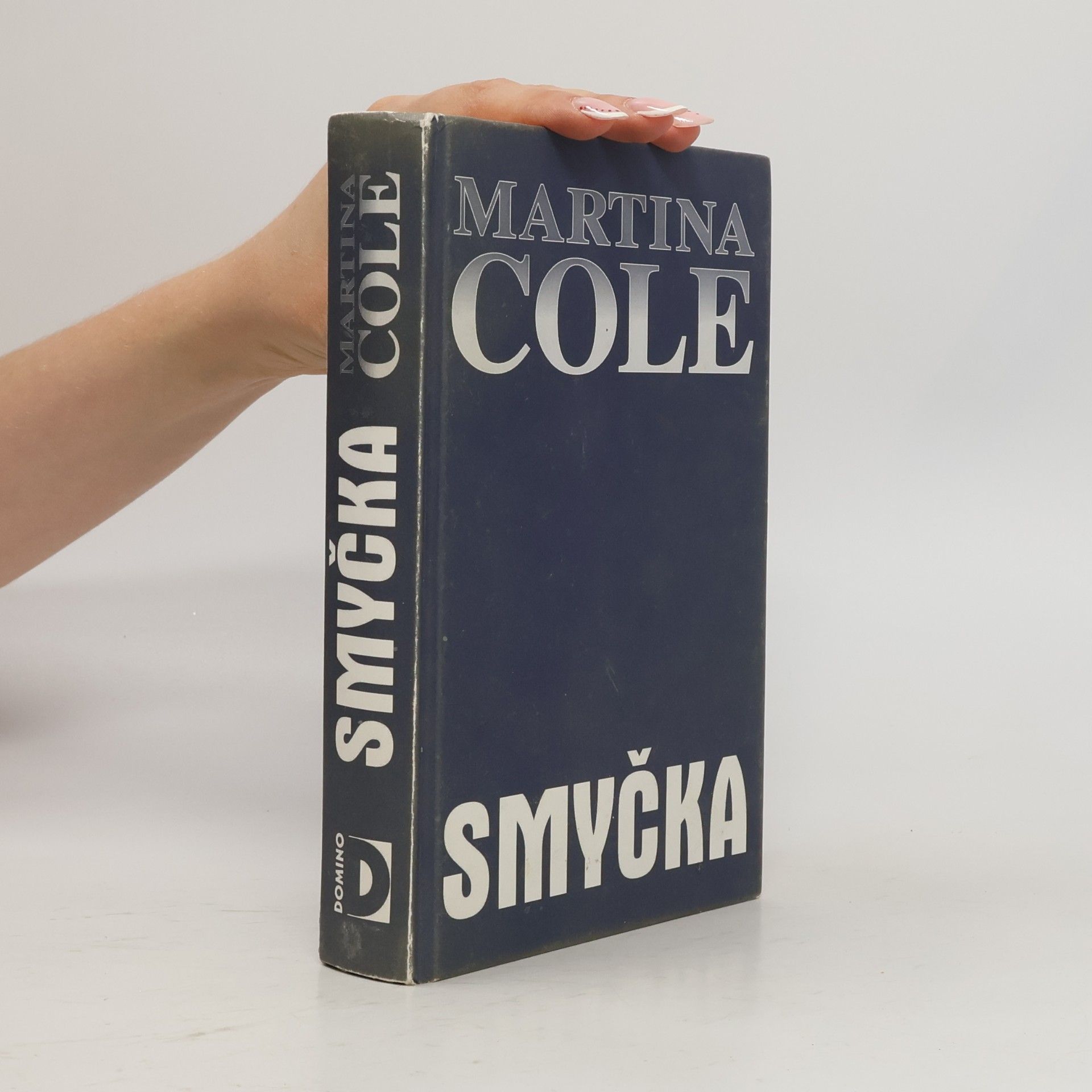 Martina Cole Smyčka