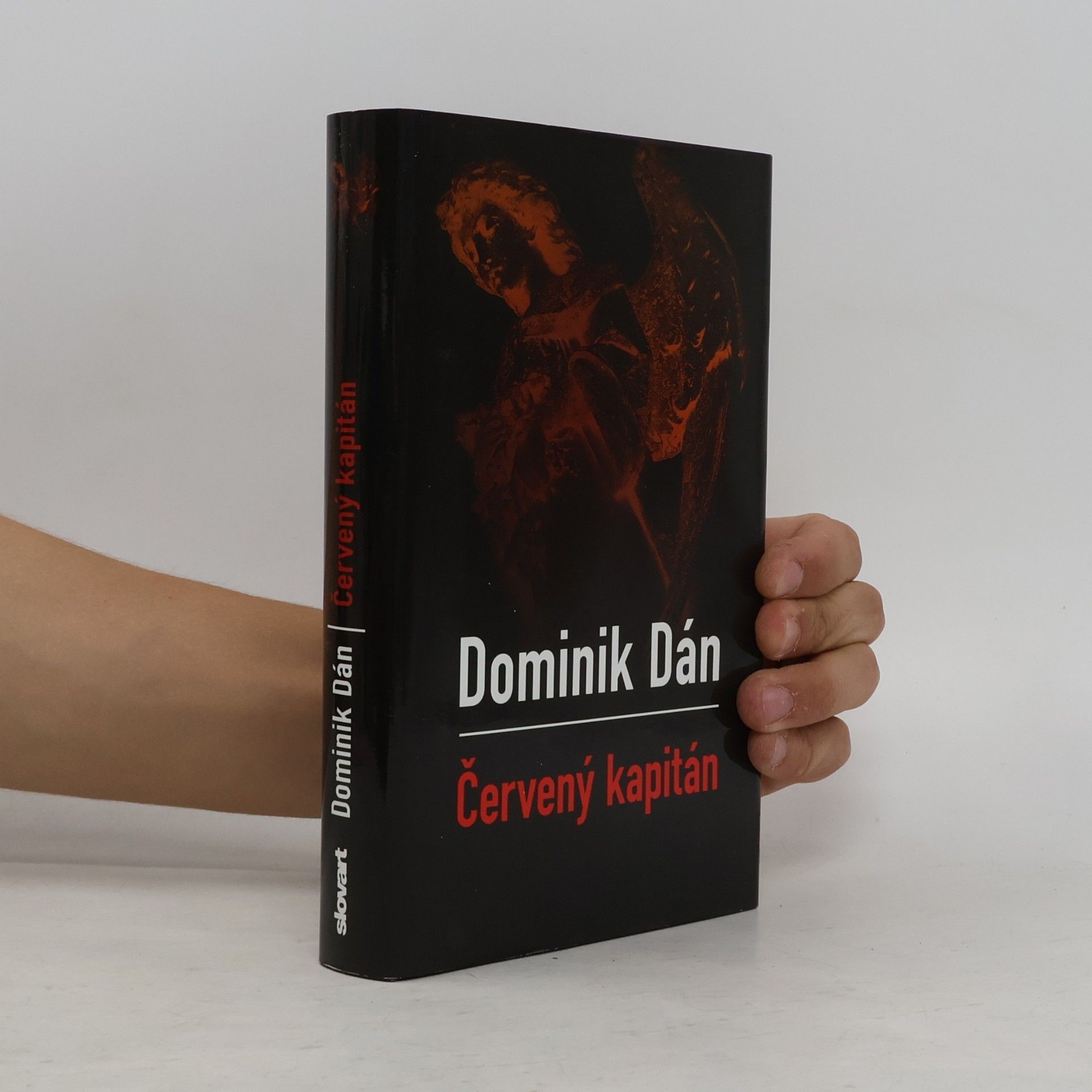 Dominik Dán Červený kapitán