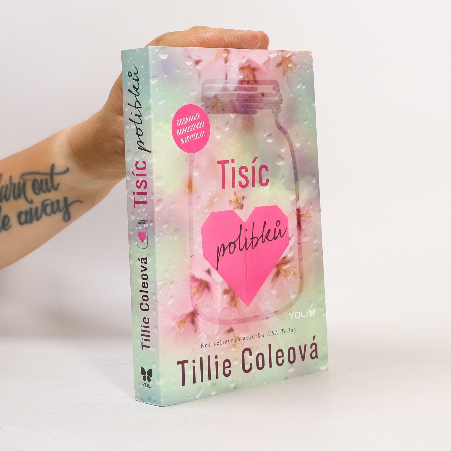 Tillie Cole Tisíc polibků