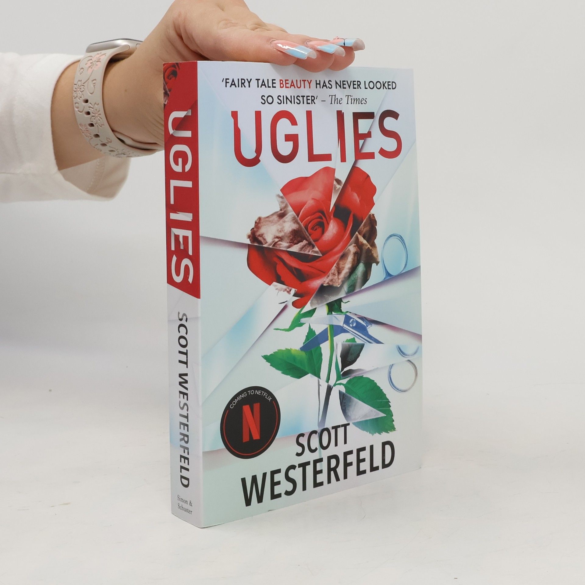 Scott Westerfeld Uglies