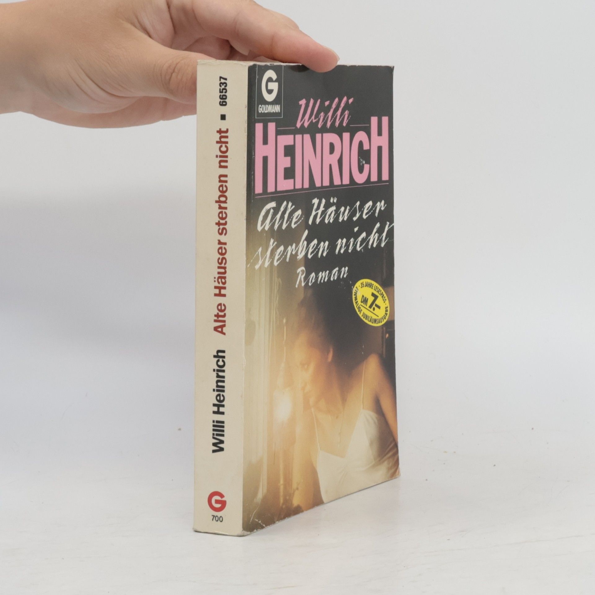 Willi Heinrich Alte Häuser sterben nicht