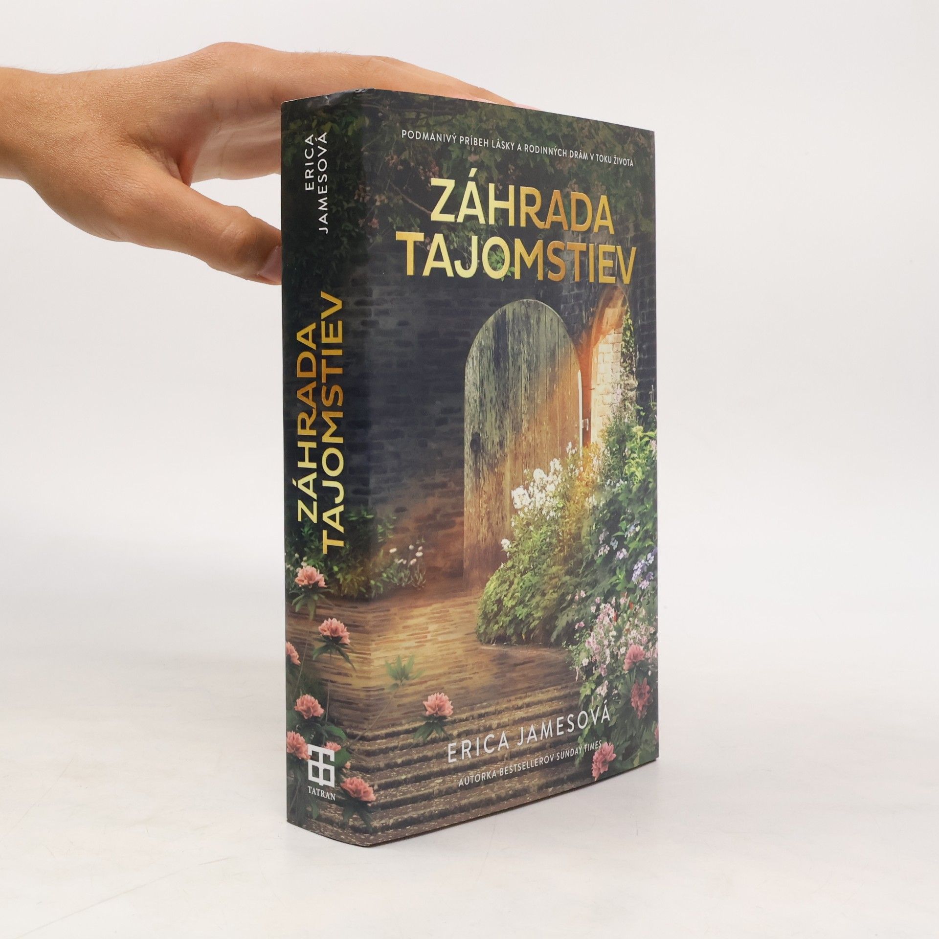 Erica James Záhrada tajomstiev