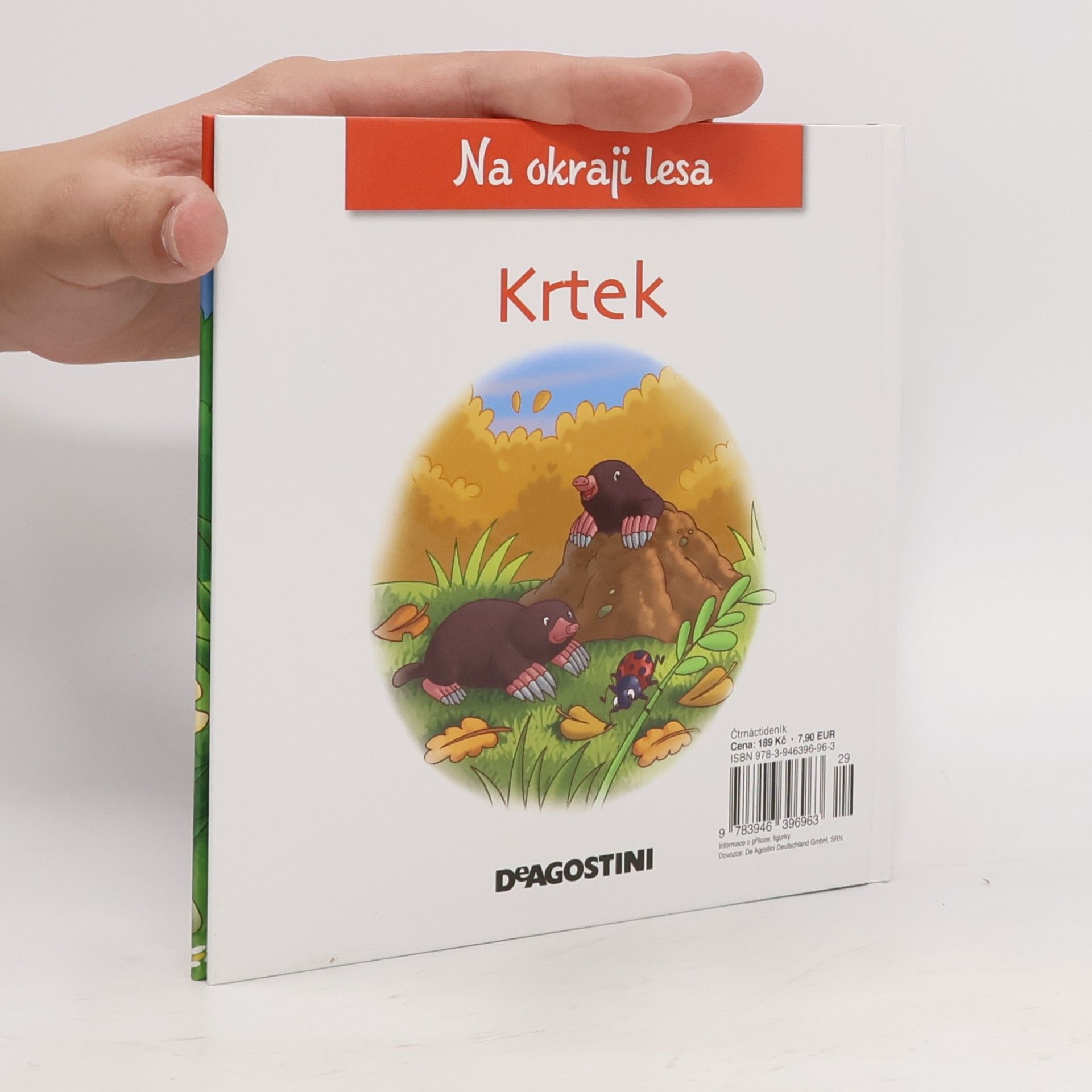 Petra Zavřelová Na okraji lesa 24. Krtek