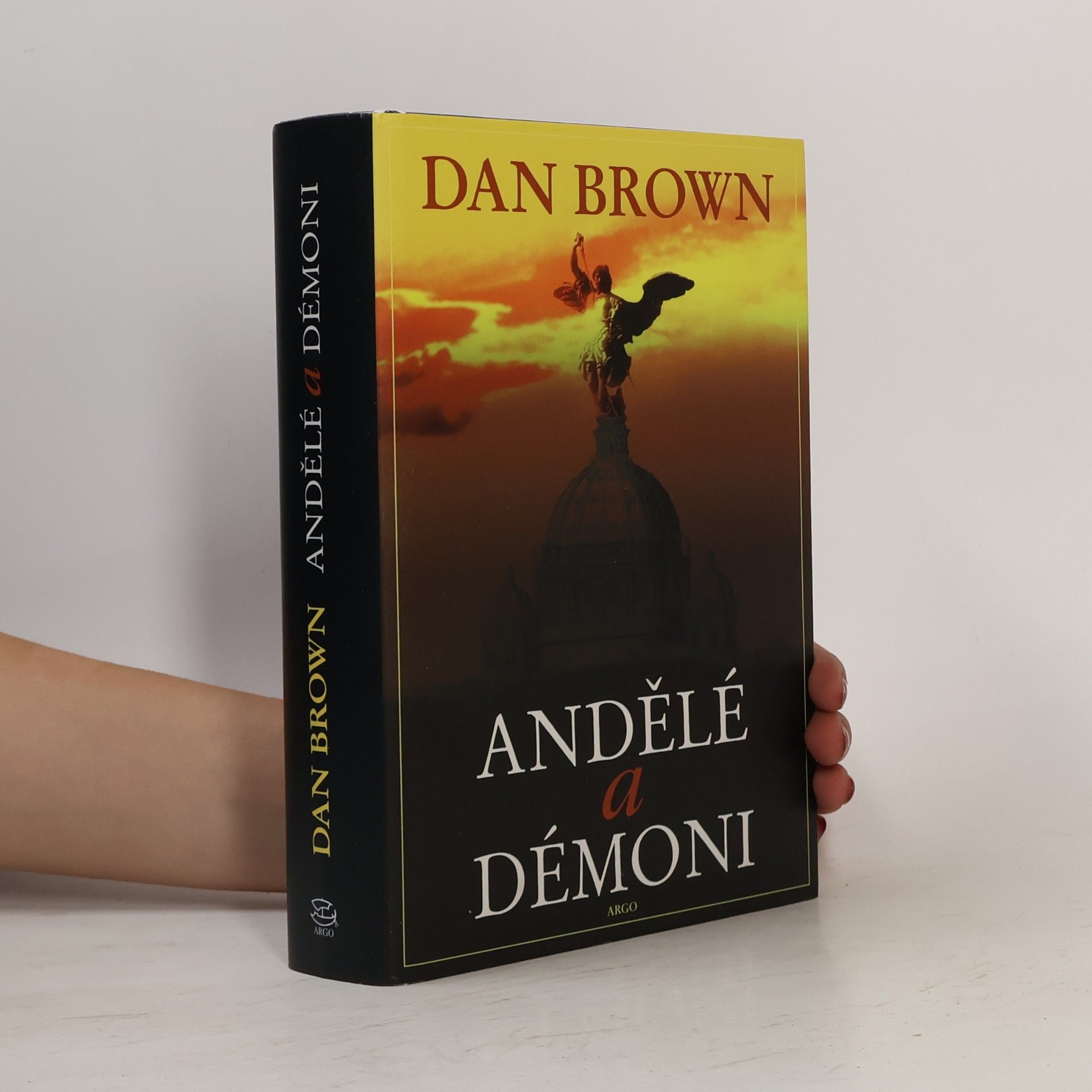 Dan Brown Andělé a démoni