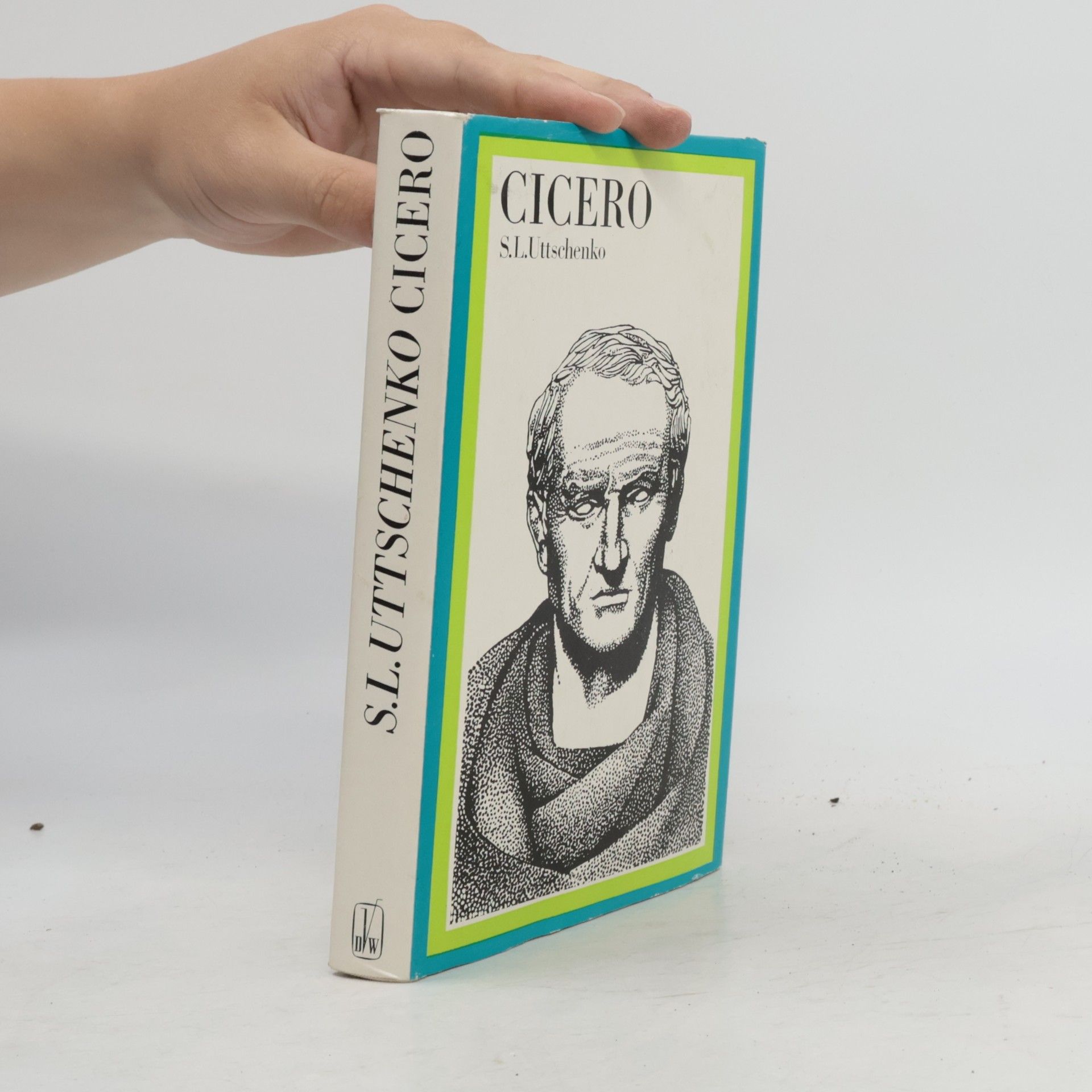 S.L. Uttschenko Cicero