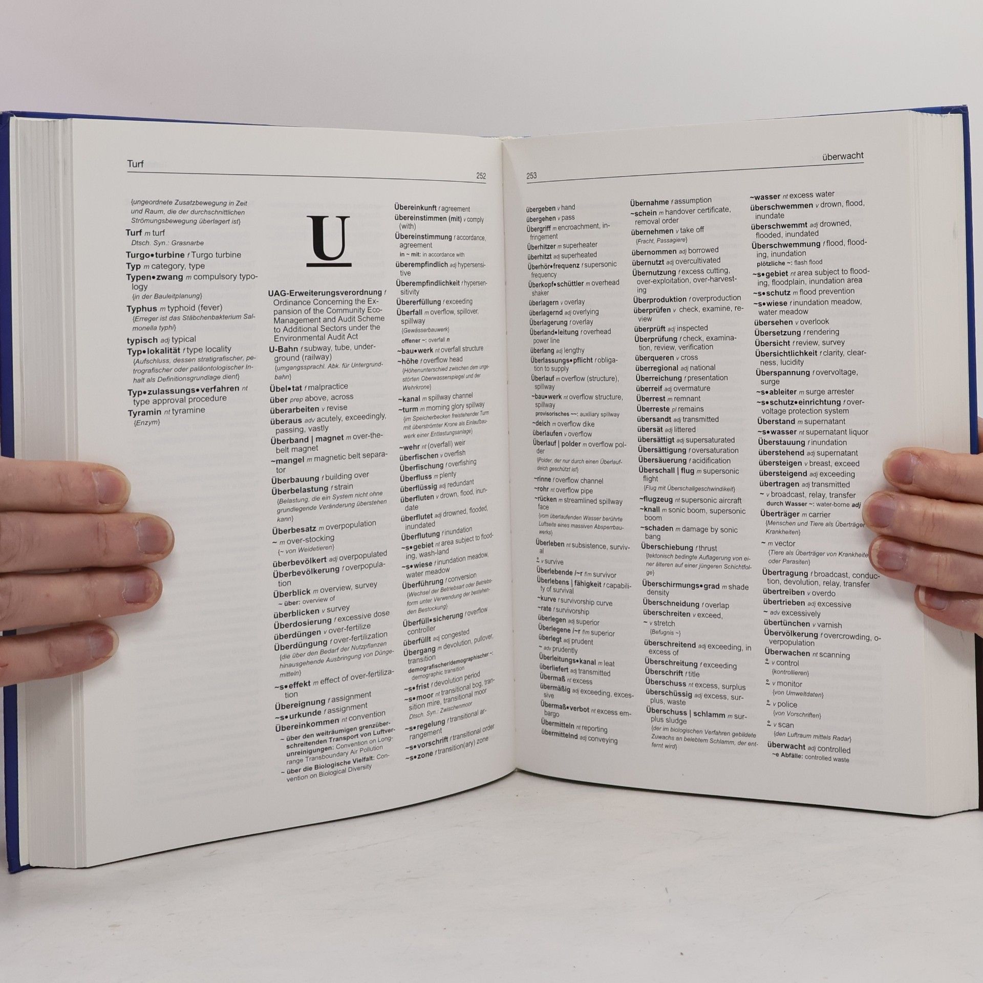 Johanna Schreiner Praxis-Wörterbuch Umwelt, Naturschutz und Landnutzungen / Practical Dictionary of Environment, Nature Conservation and Land Use