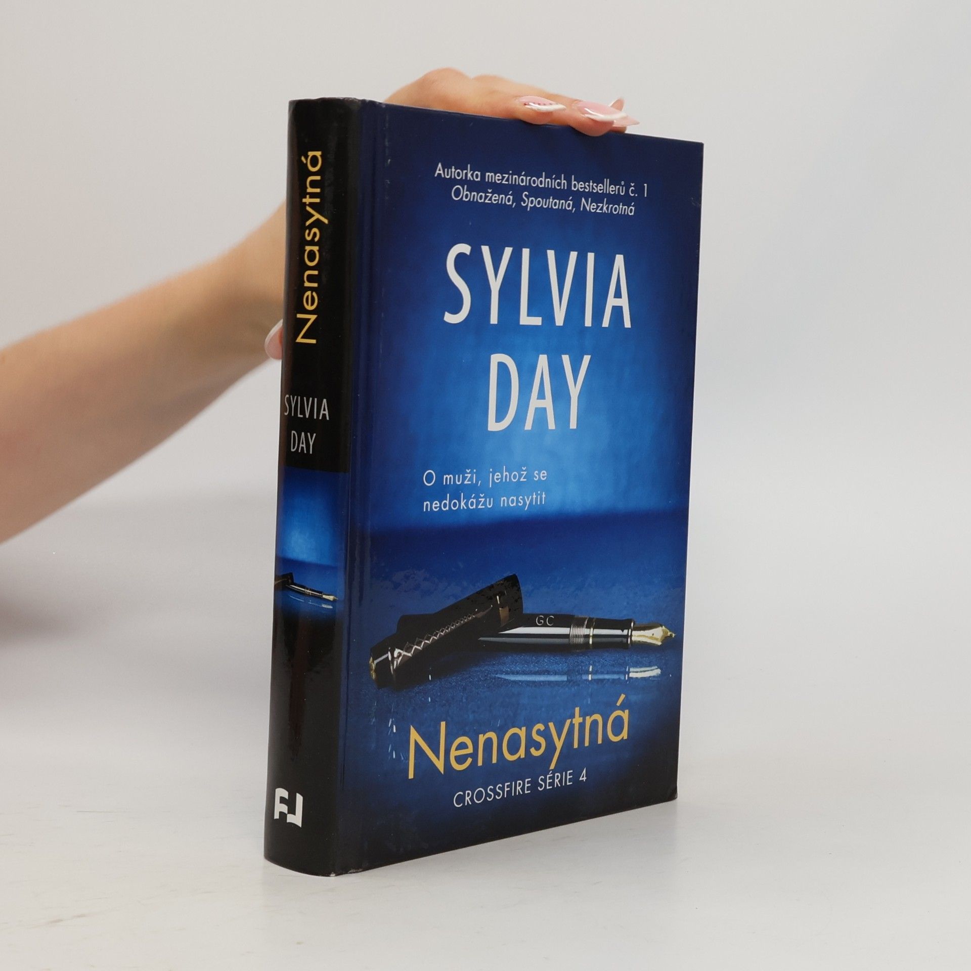 Sylvia Day Nenasytná