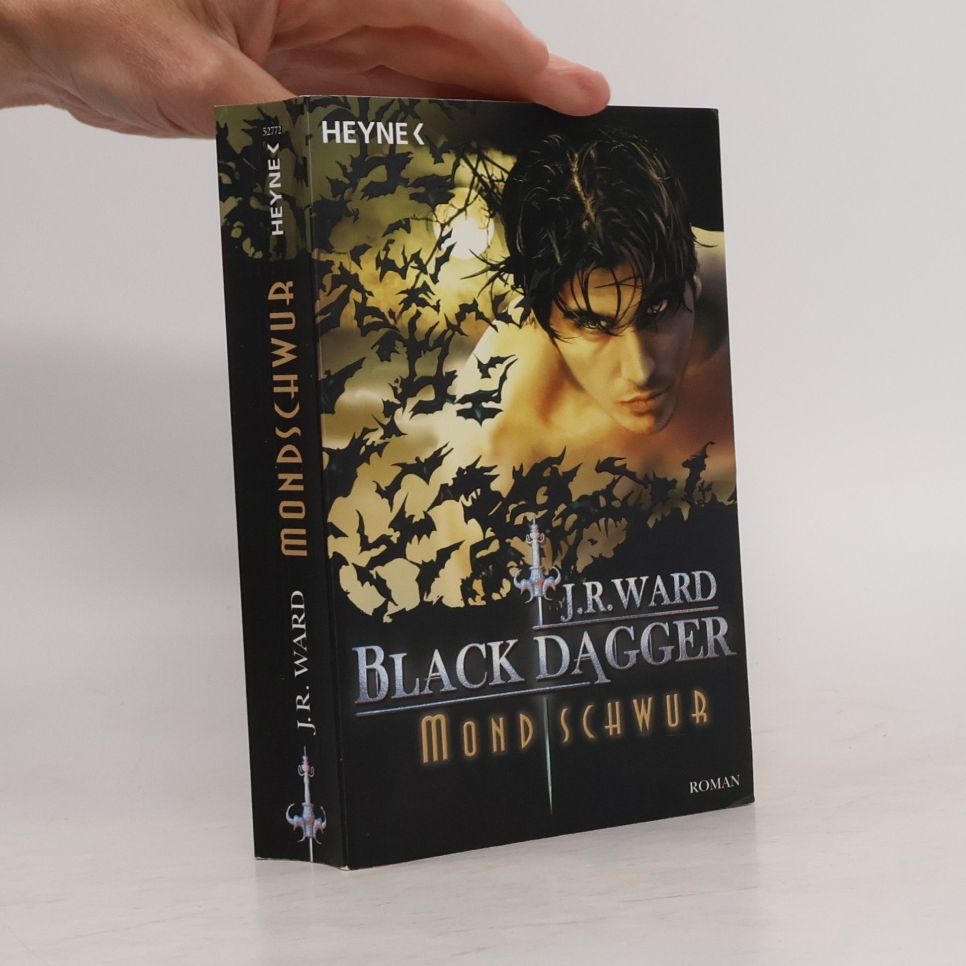 J. R. Ward Black Dagger. Mondschwur