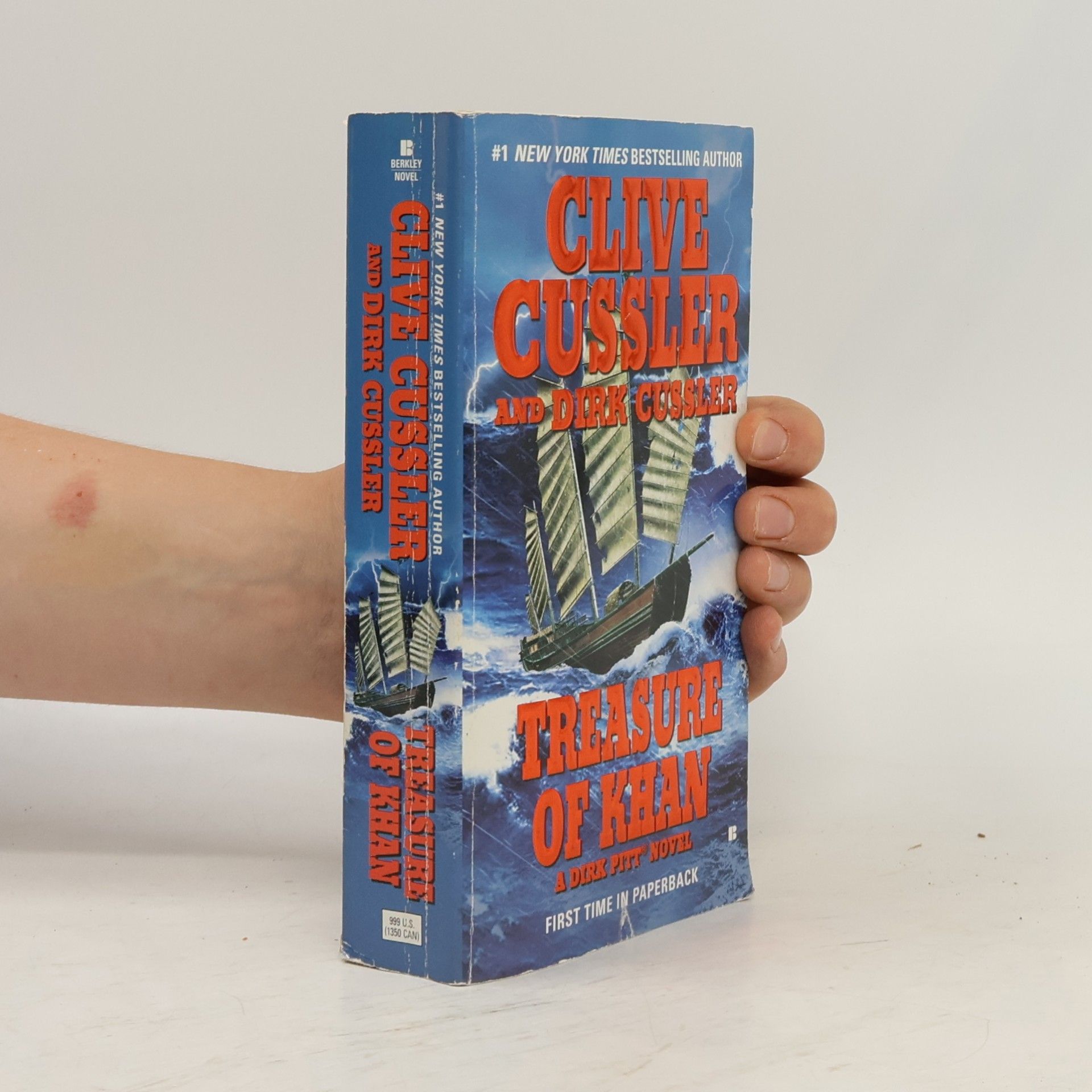 Clive Cussler Treasure of Khan