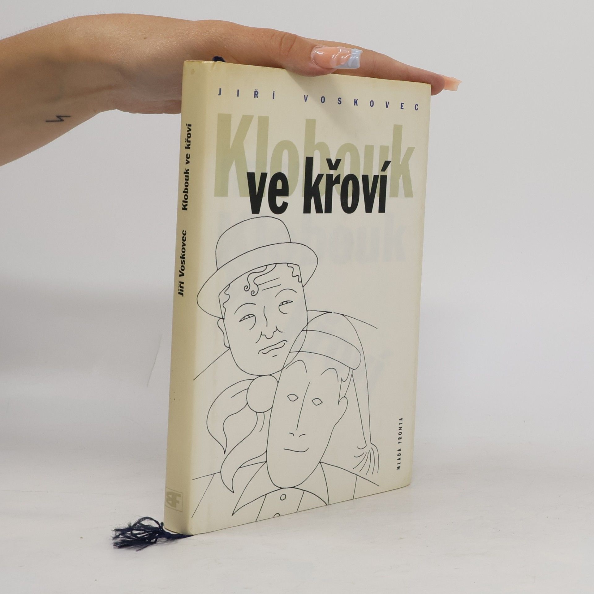 Jiří Voskovec Klobouk ve křoví. Výbor z veršů V + W: 1927-1947
