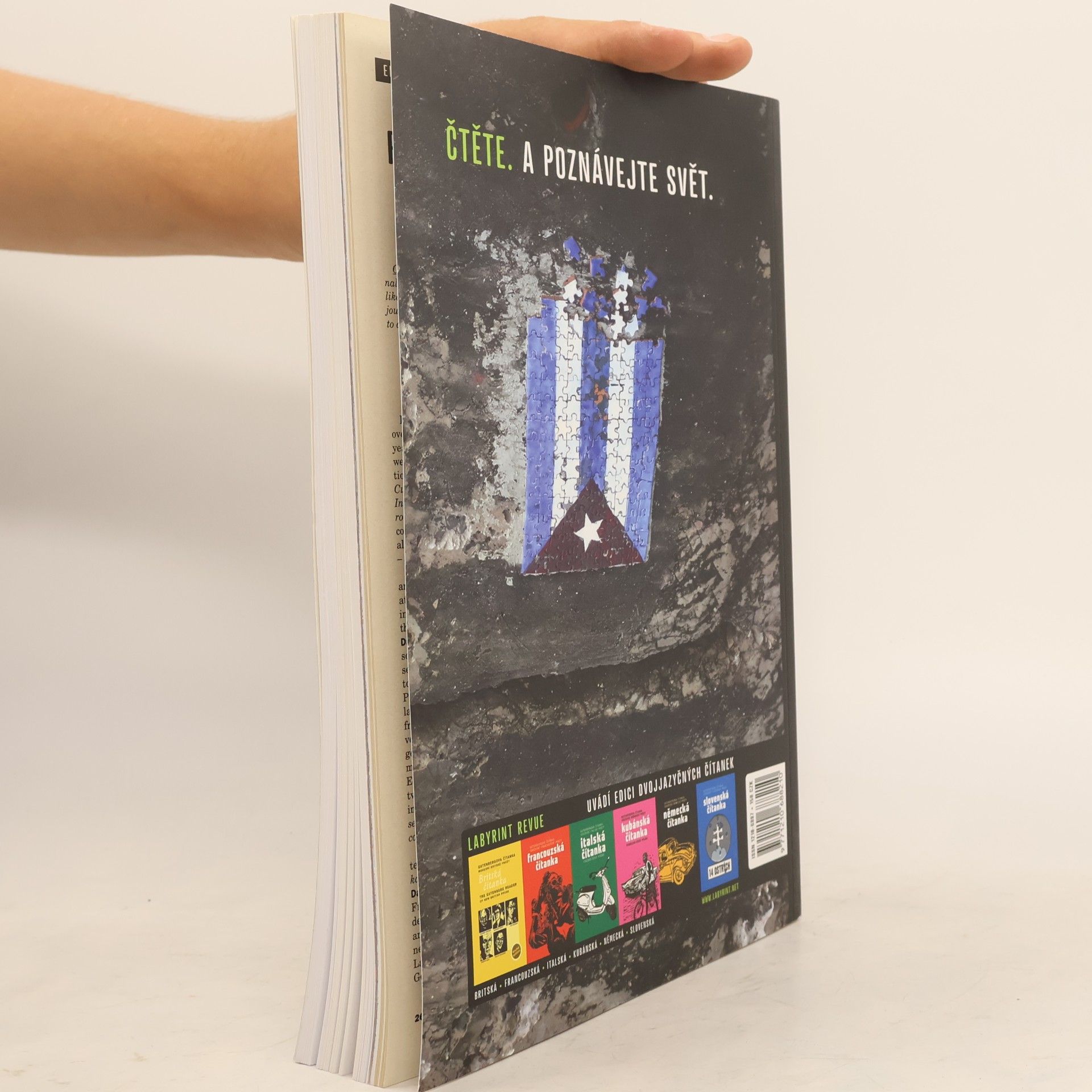 kolektiv Labyrint revue 21-22. Autoportrét