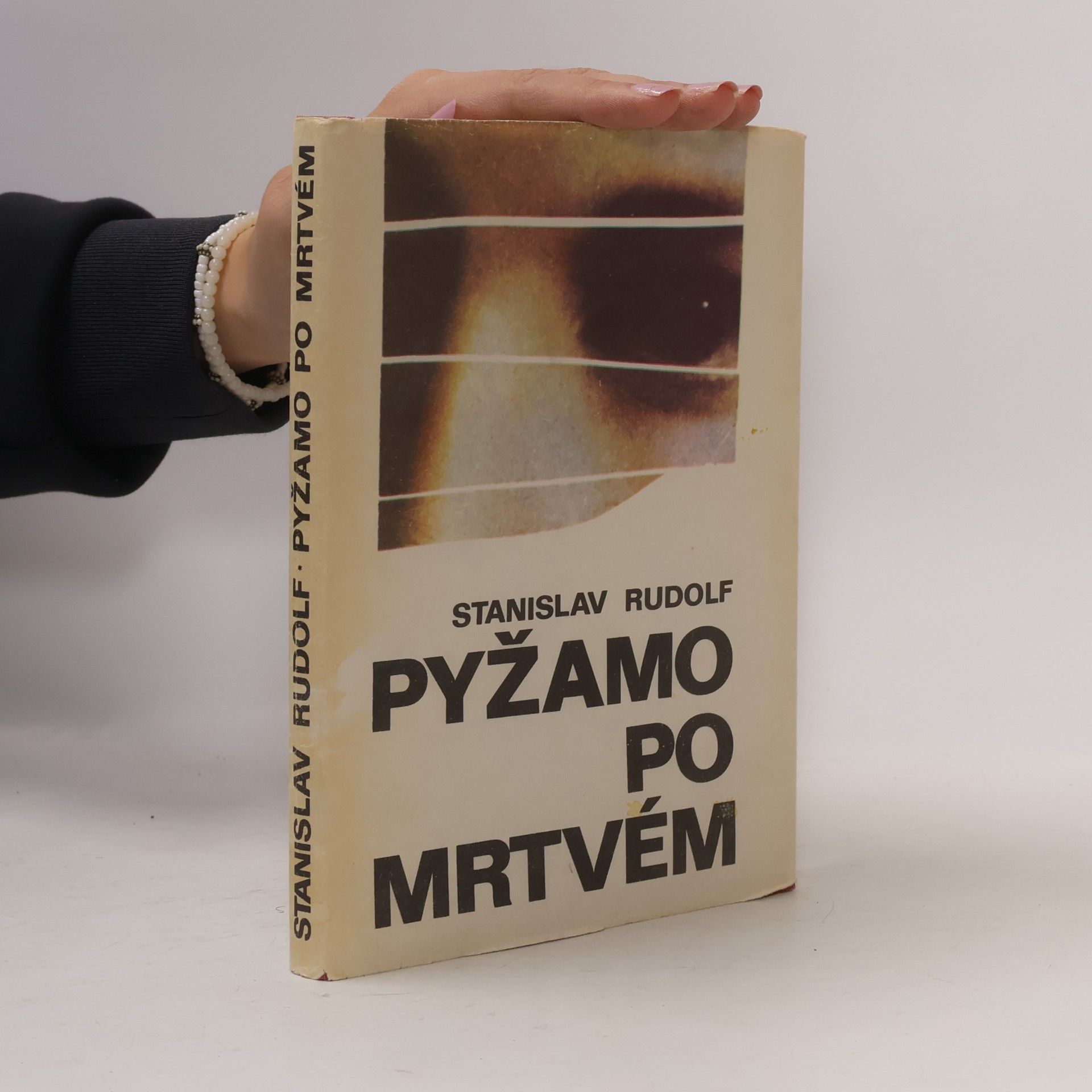 Stanislav Rudolf Pyžamo po mrtvém
