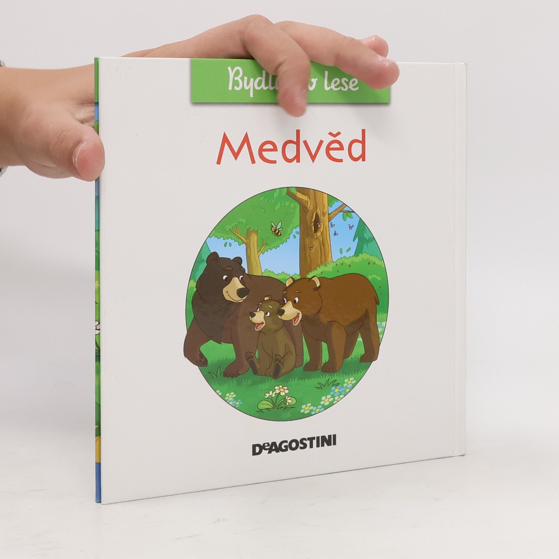 Various authors Bydlím v lese 2. Medvěd