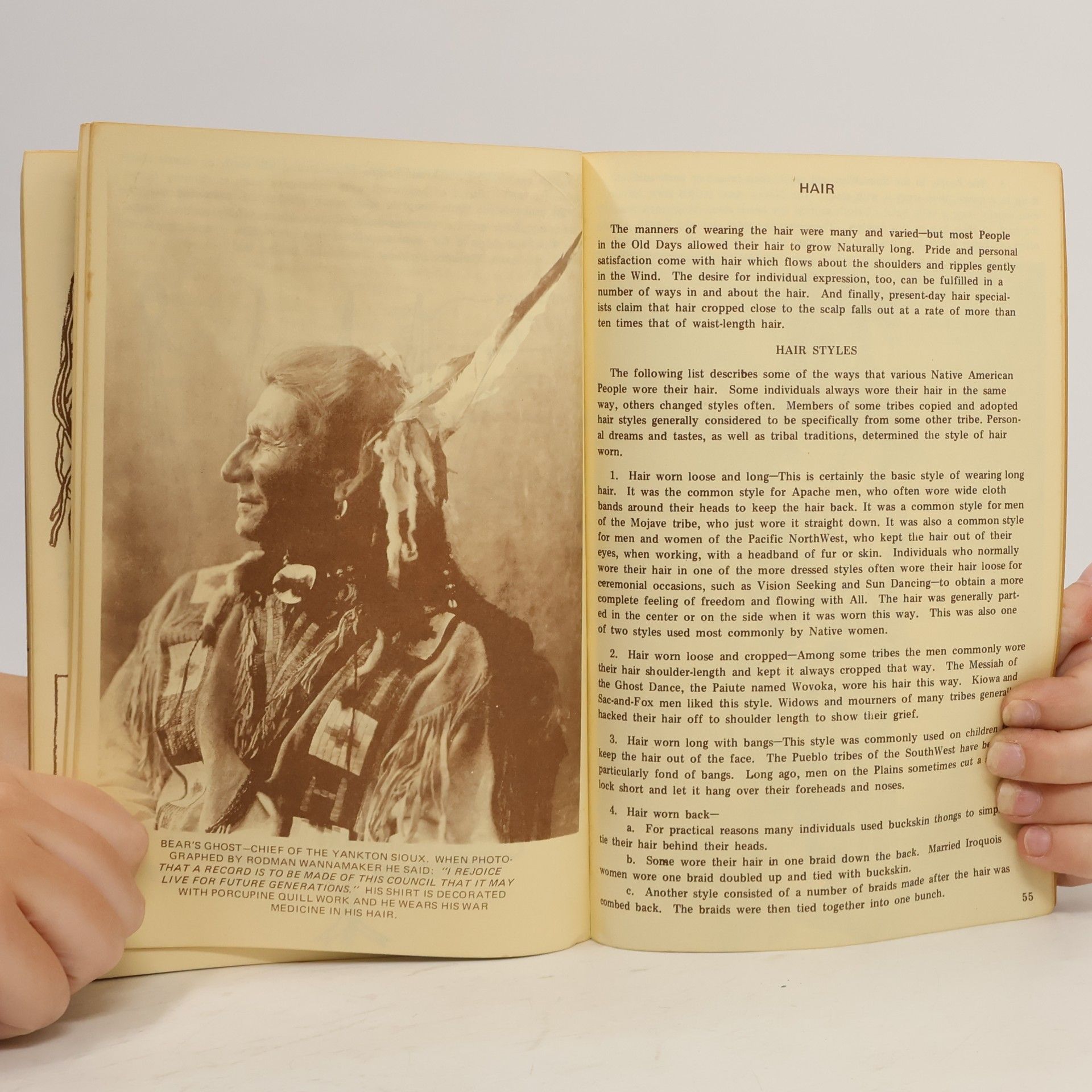 Adolf Hungrywolf A Good Medicine Book: Traditional Dress