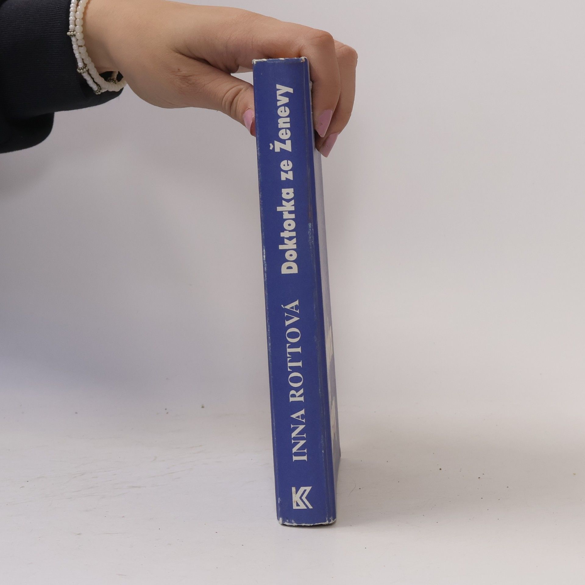 Inna Mirovská Doktorka ze Ženevy