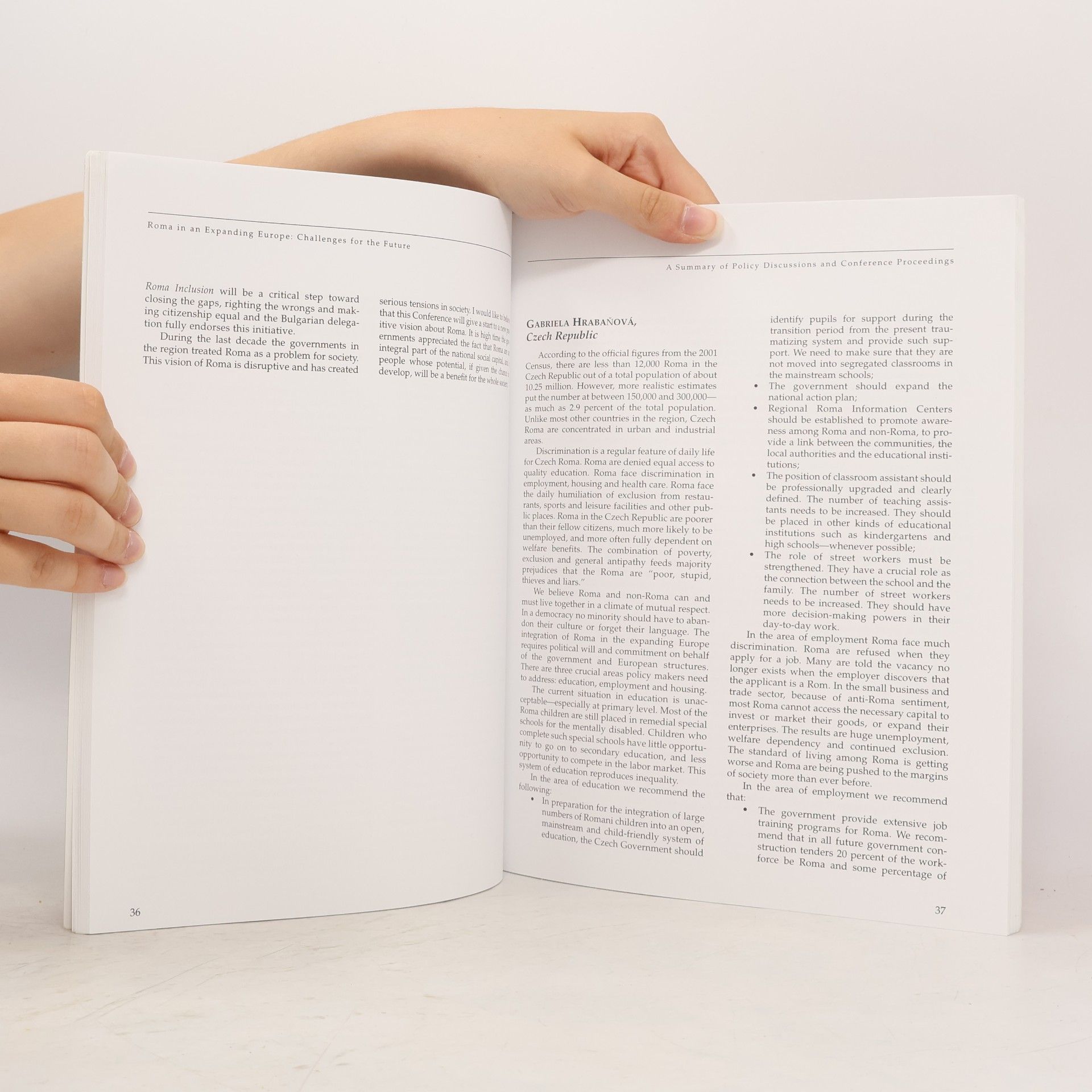 Various authors Roma in an Expanding Europe