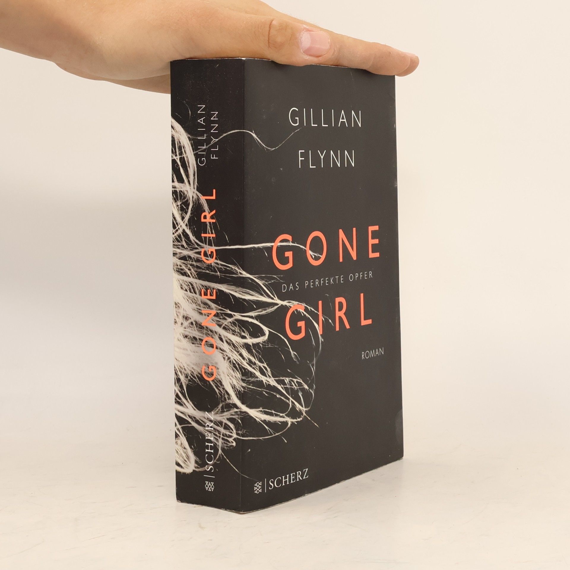 Christine Strüh Gone Girl. Das perfekte Opfer