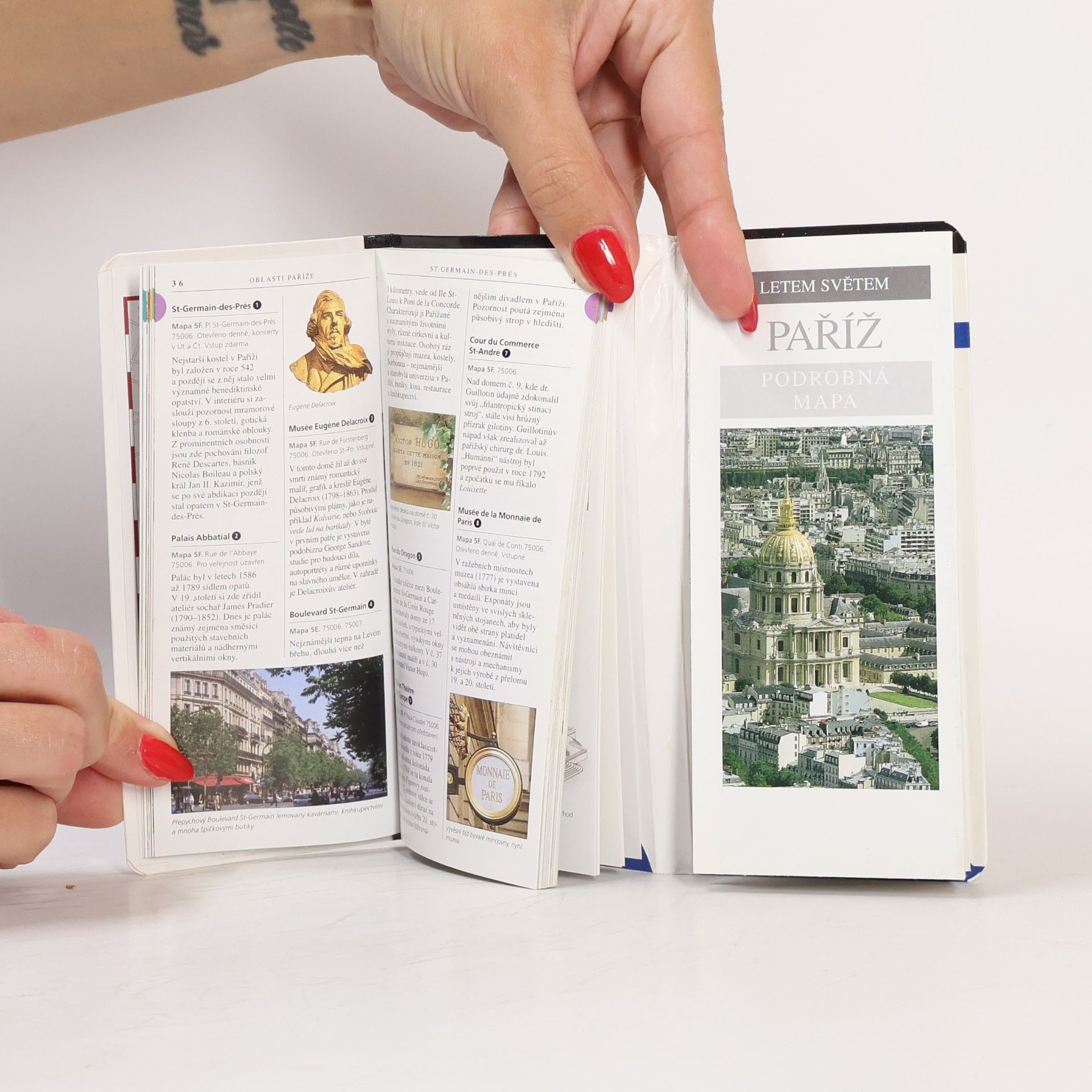 nezn. Paříž : kapesní průvodce s mapou