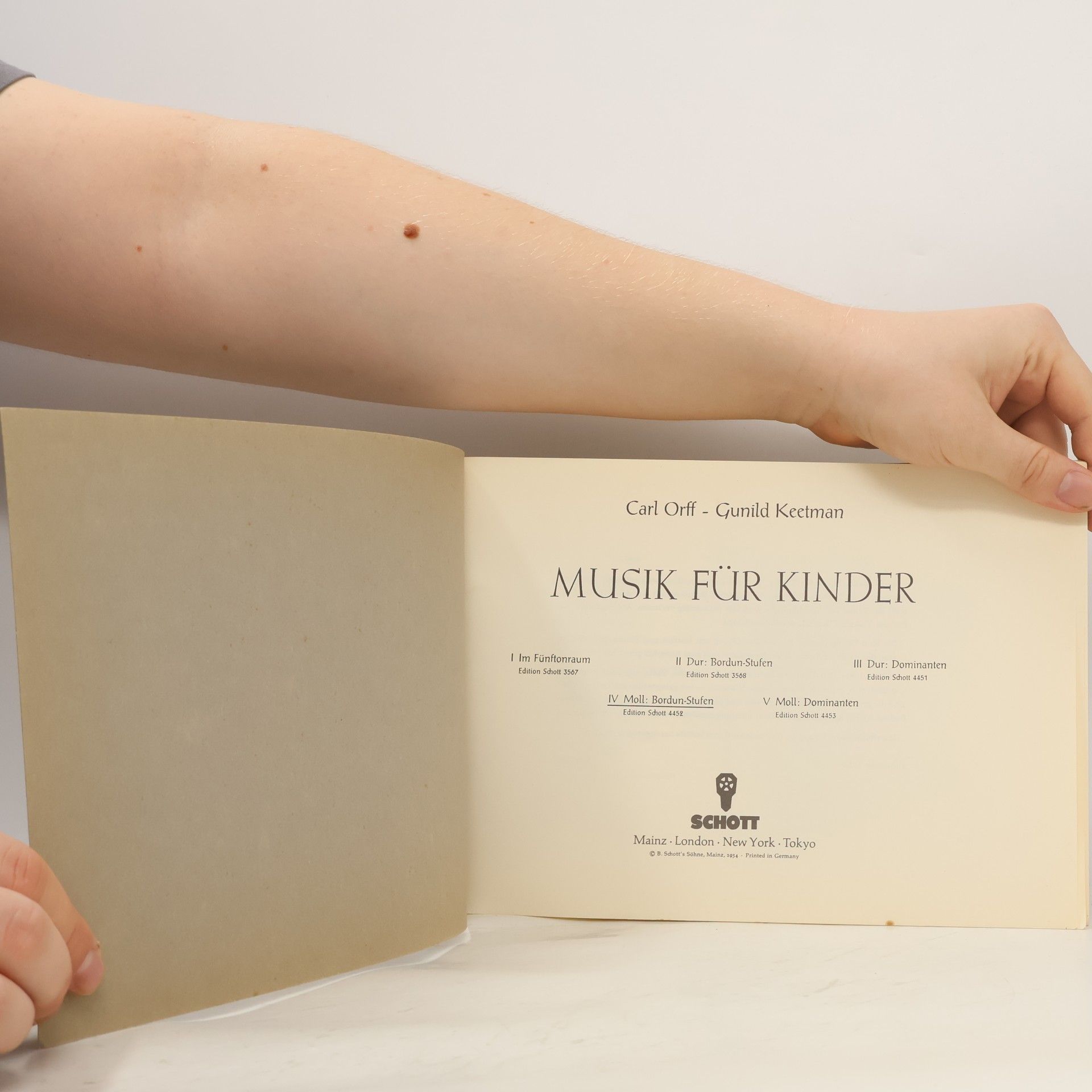 Carl Orff Orff-Schulwerk. Musik für Kinder IV.