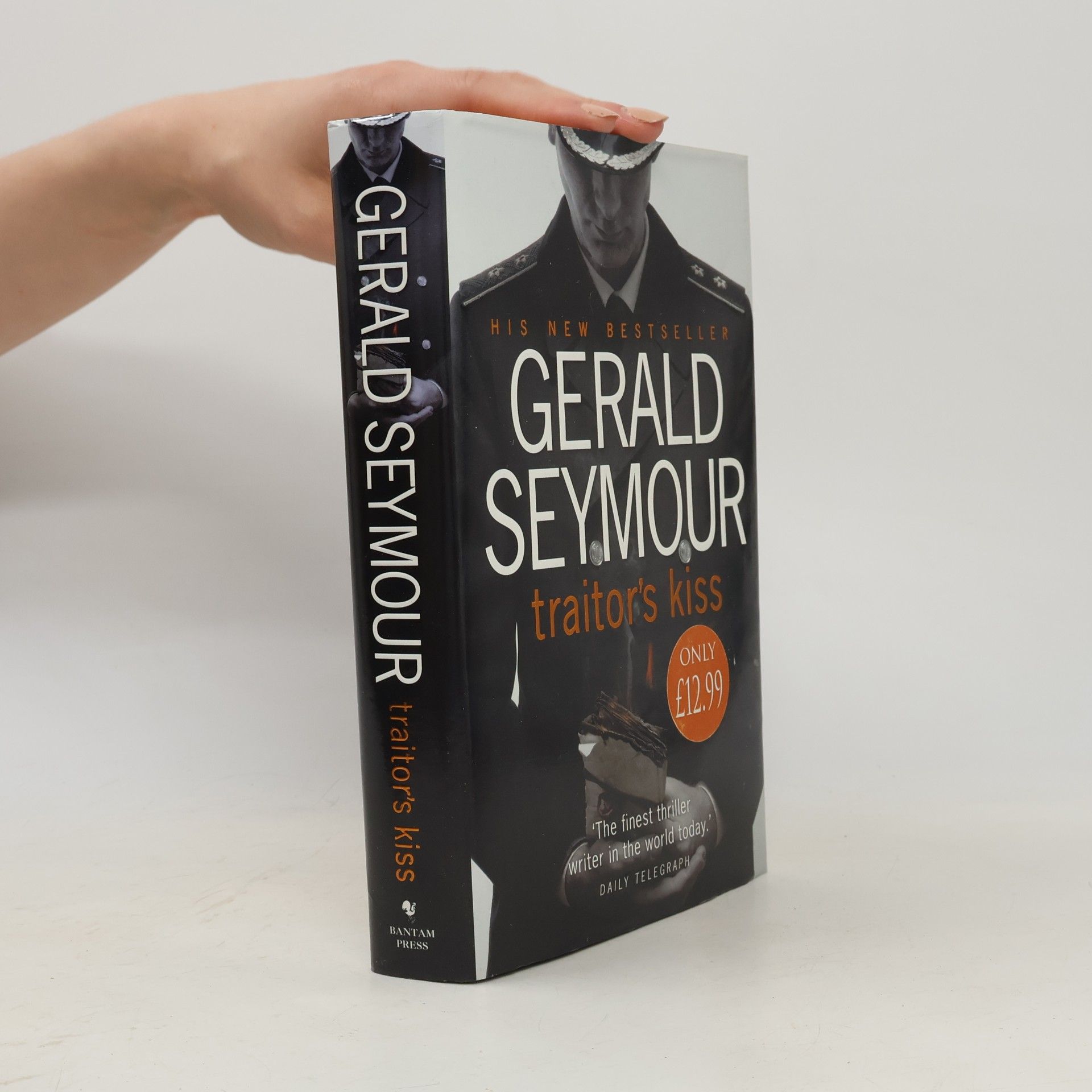 Gerald Seymour Traitor's Kiss