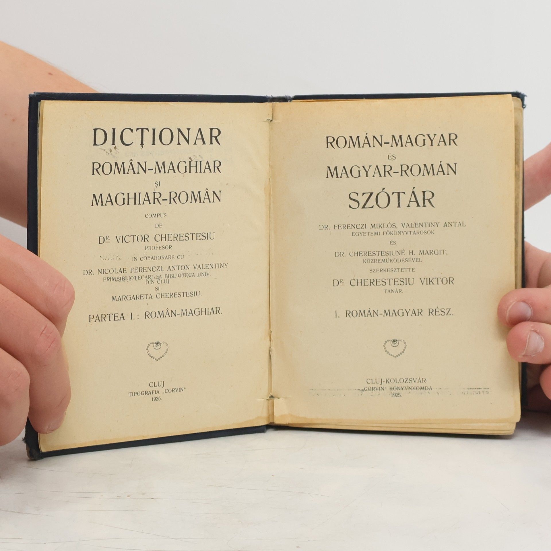 Viktor Cherestesiu Román-Magyar és Magyar-Román szótár