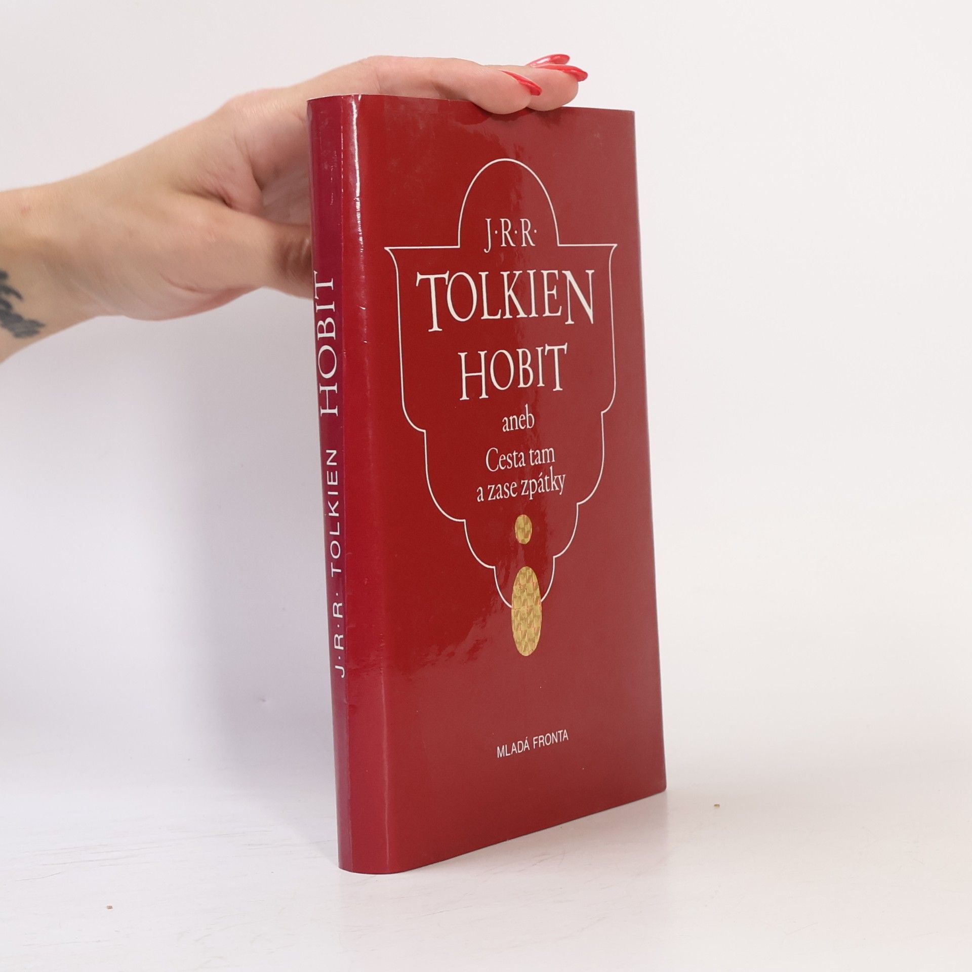 J. R. R. Tolkien Hobit aneb Cesta tam a zase zpátky