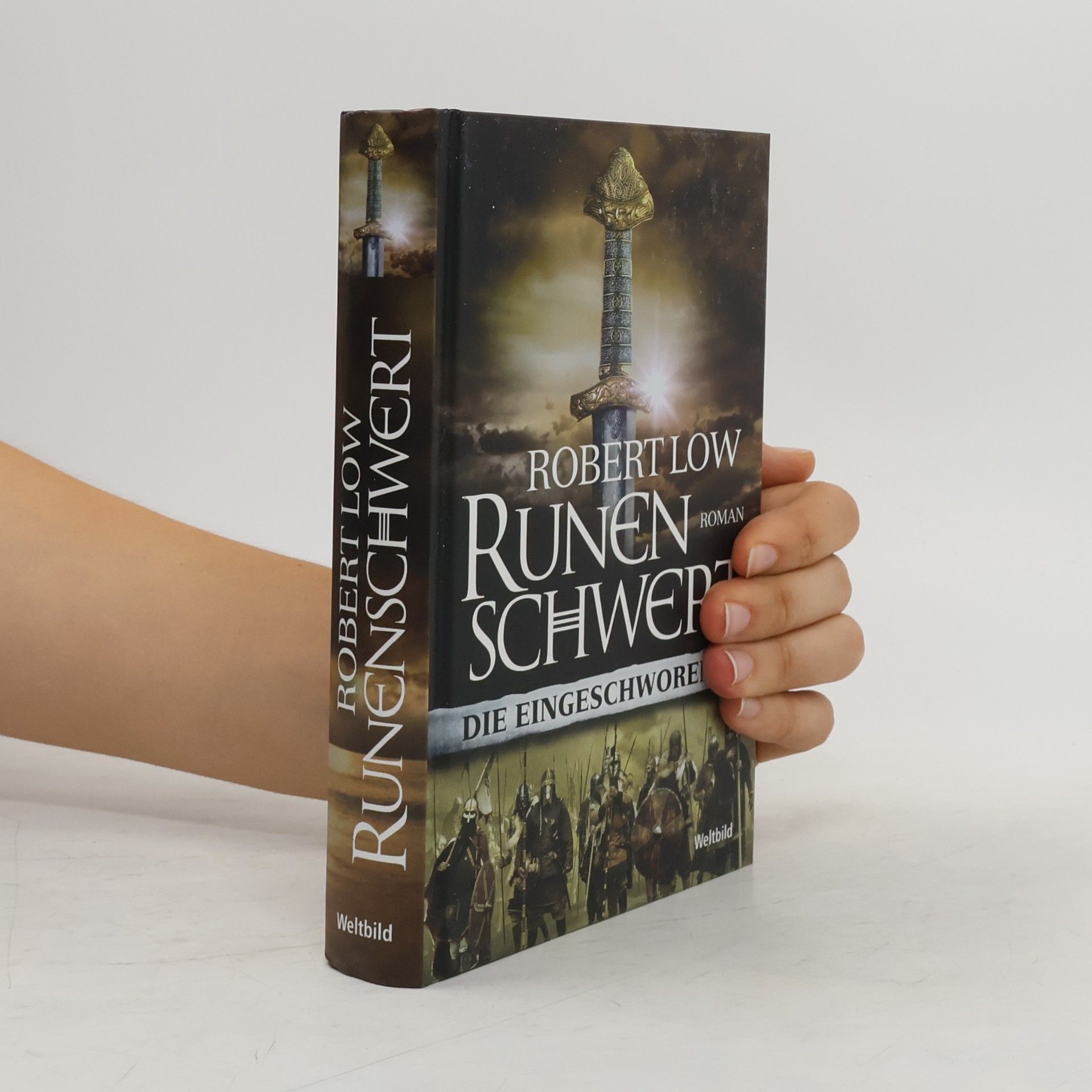 Robert Low Runen Schwert