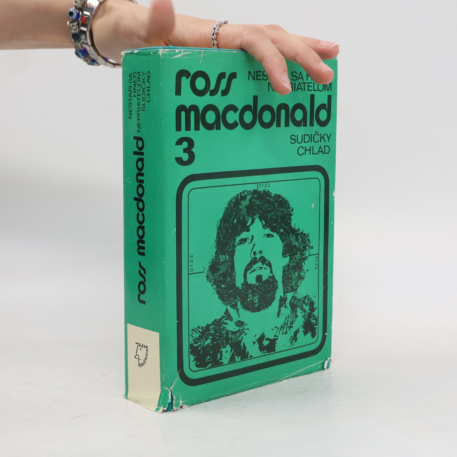 Ross Macdonald Lew Archer 3. Nestaň sa hneď nepriateľom. Sudičky. Chlad