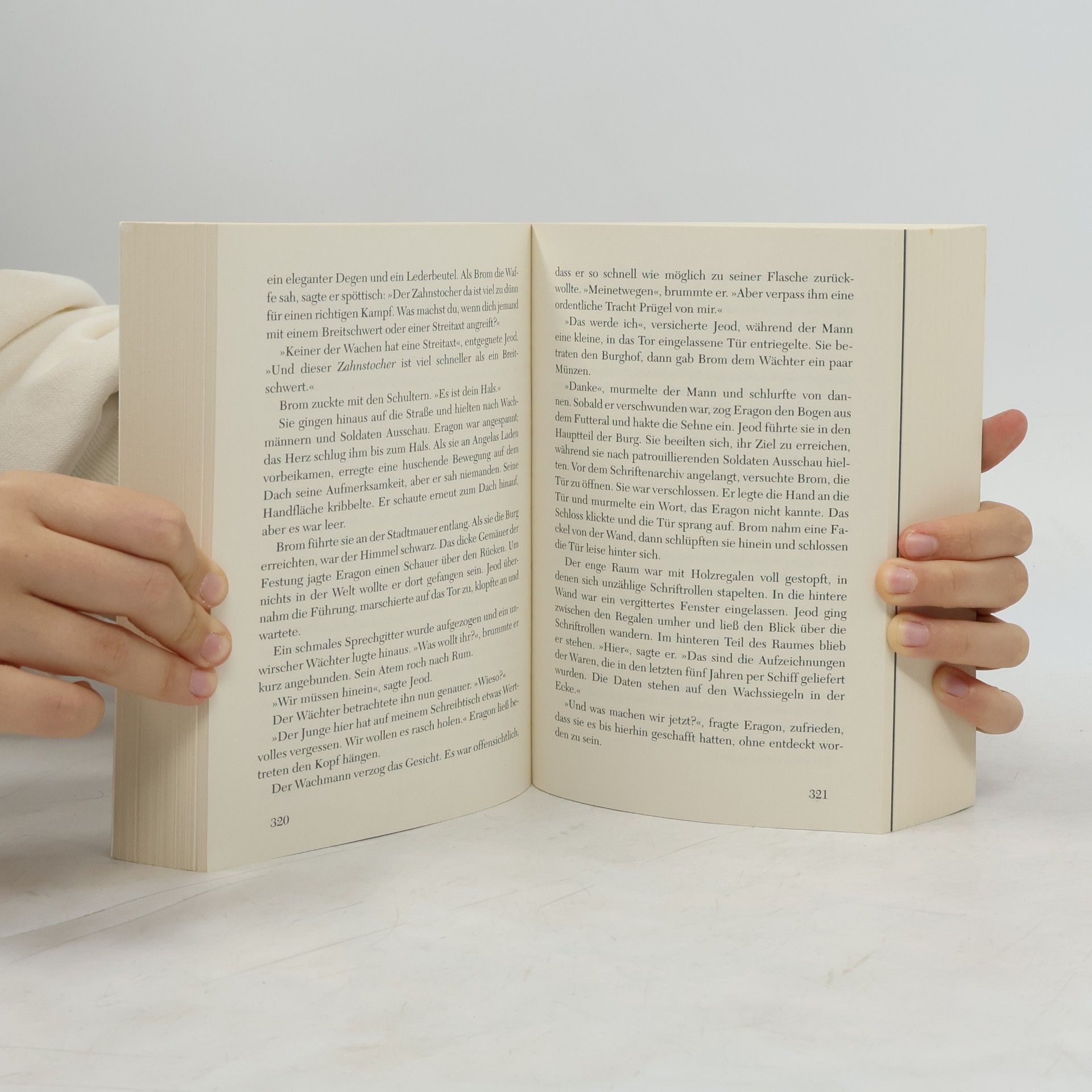 Christopher Paolini Eragon