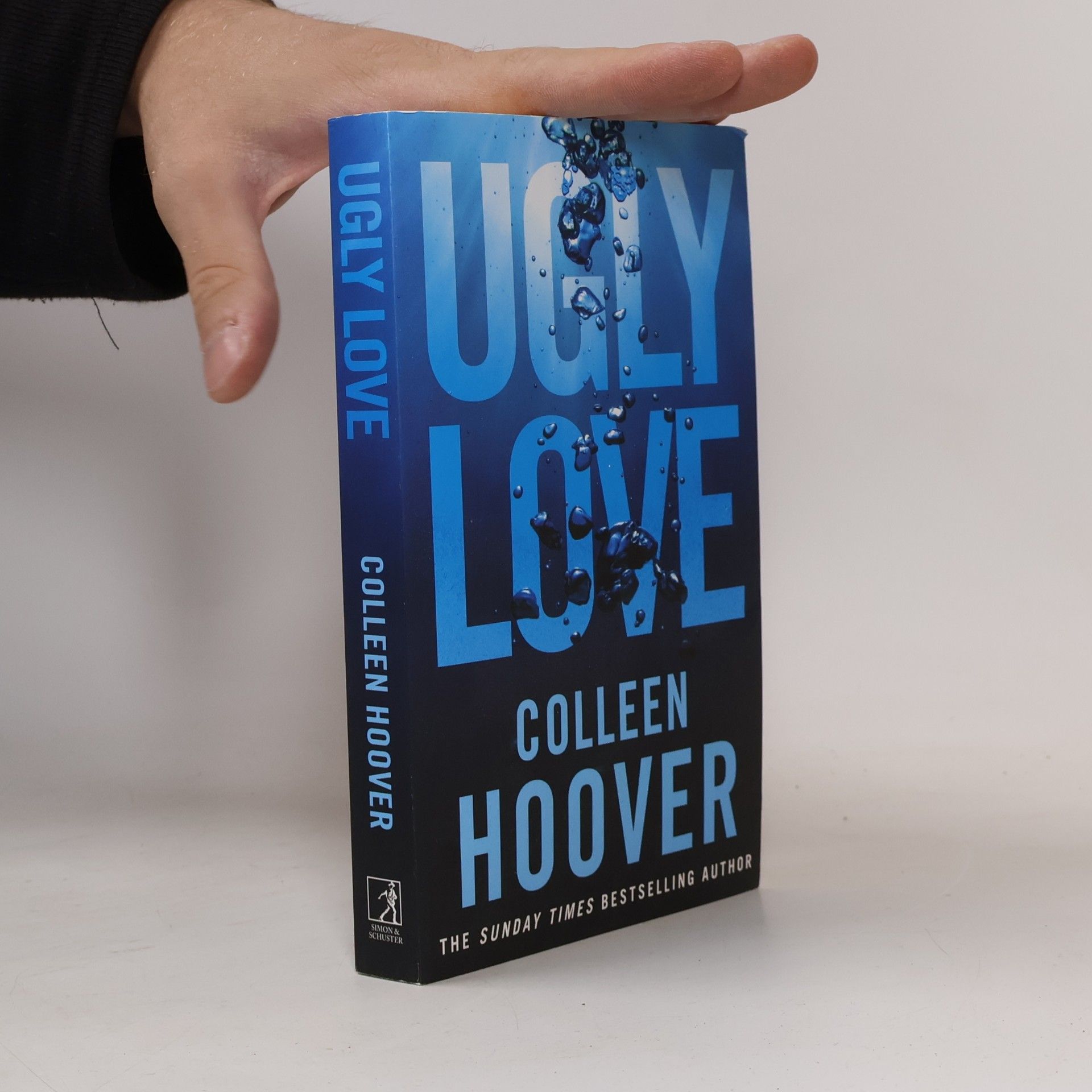 Colleen Hooverová Ugly Love