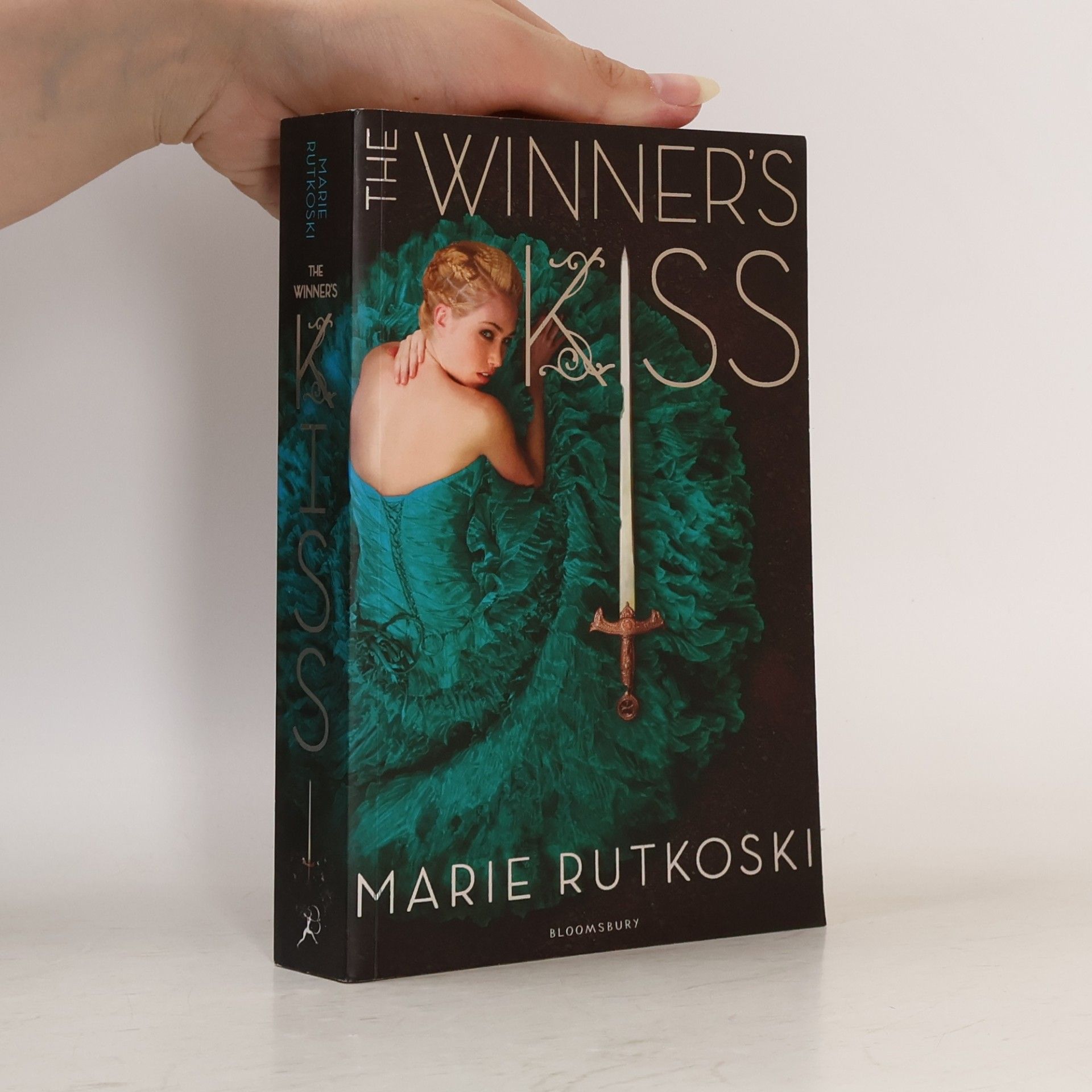 Marie Rutkoski The Winner's Kiss