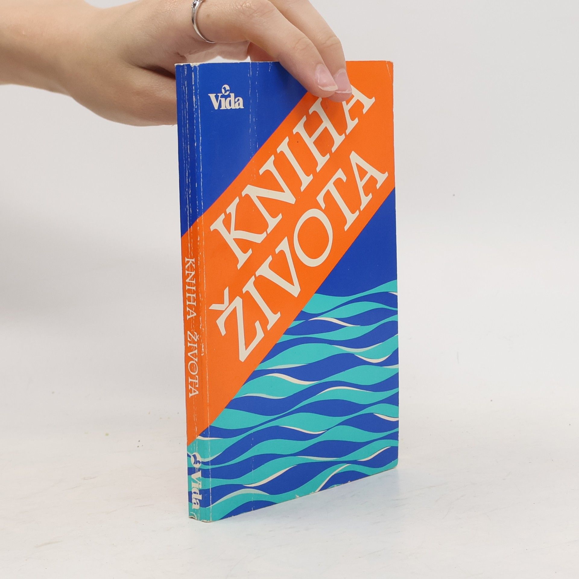 Collectif d'auteurs Kniha života