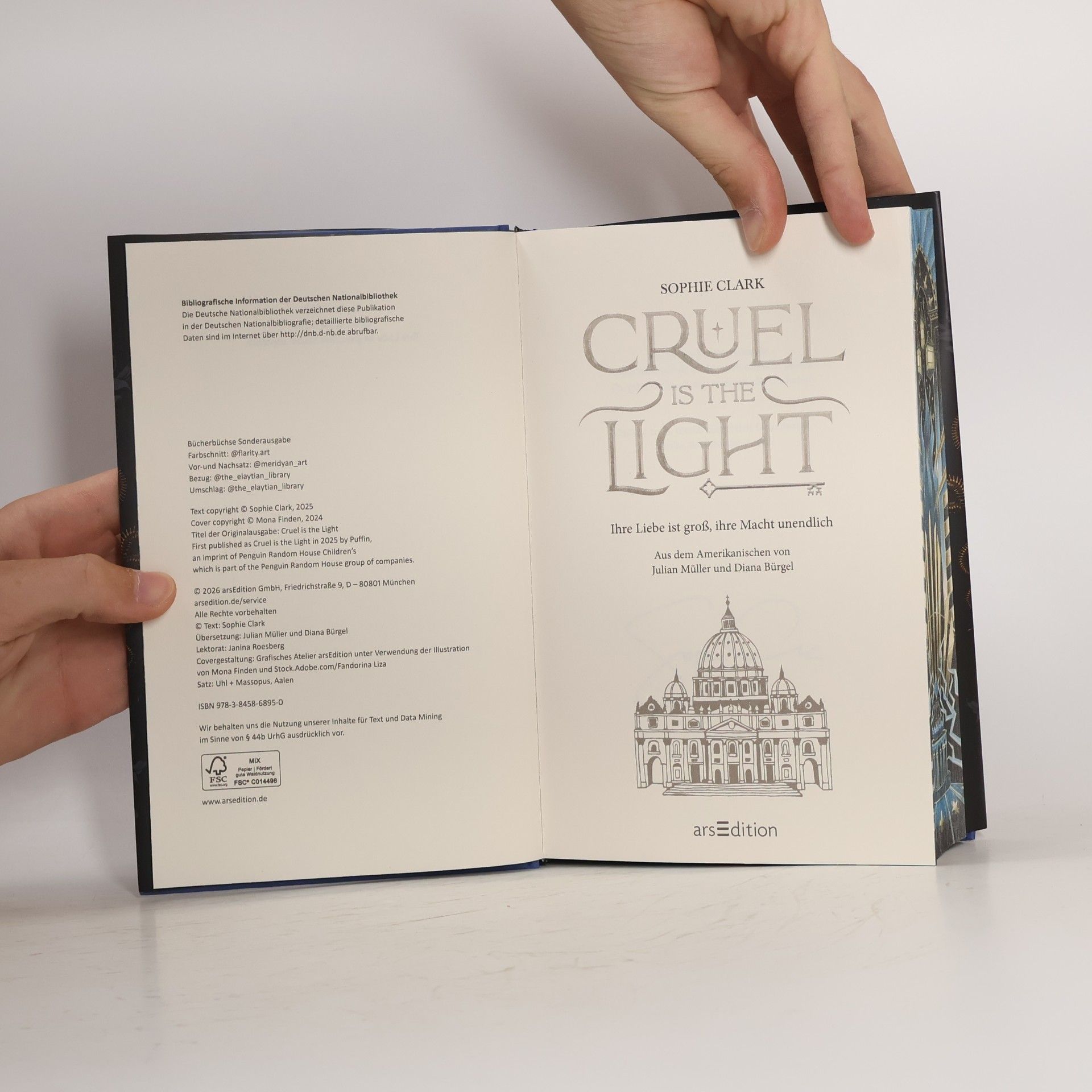 Sophie Clark Cruel is the Light – Ihre Liebe ist groß, ihre Macht unendlich