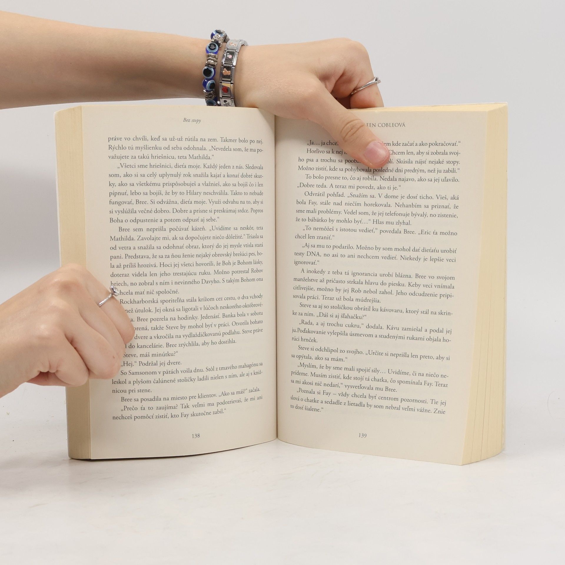 Colleen Coble Bez stopy