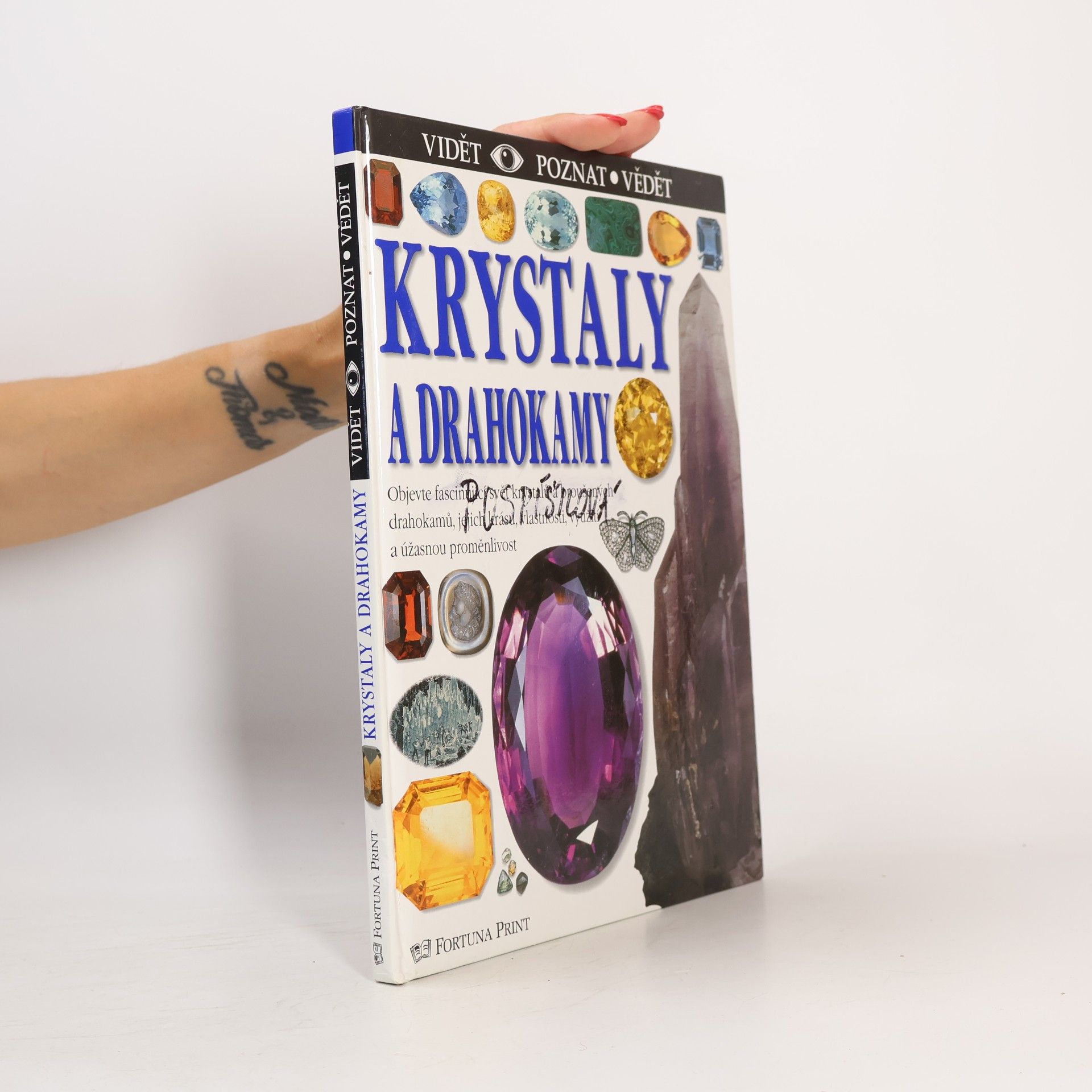Robert F. Symes Krystaly a drahokamy