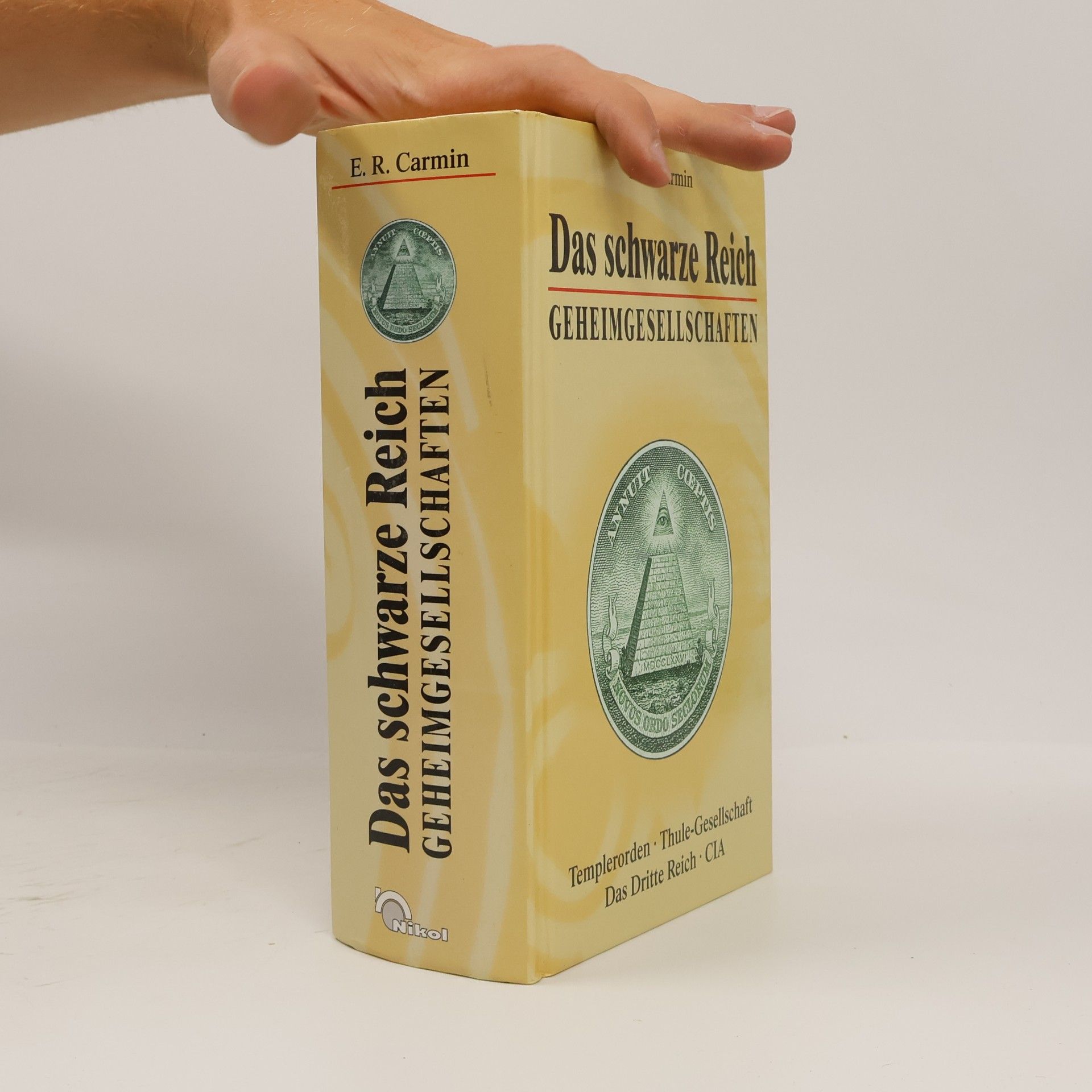 E. R. Carmin Das schwarze Reich