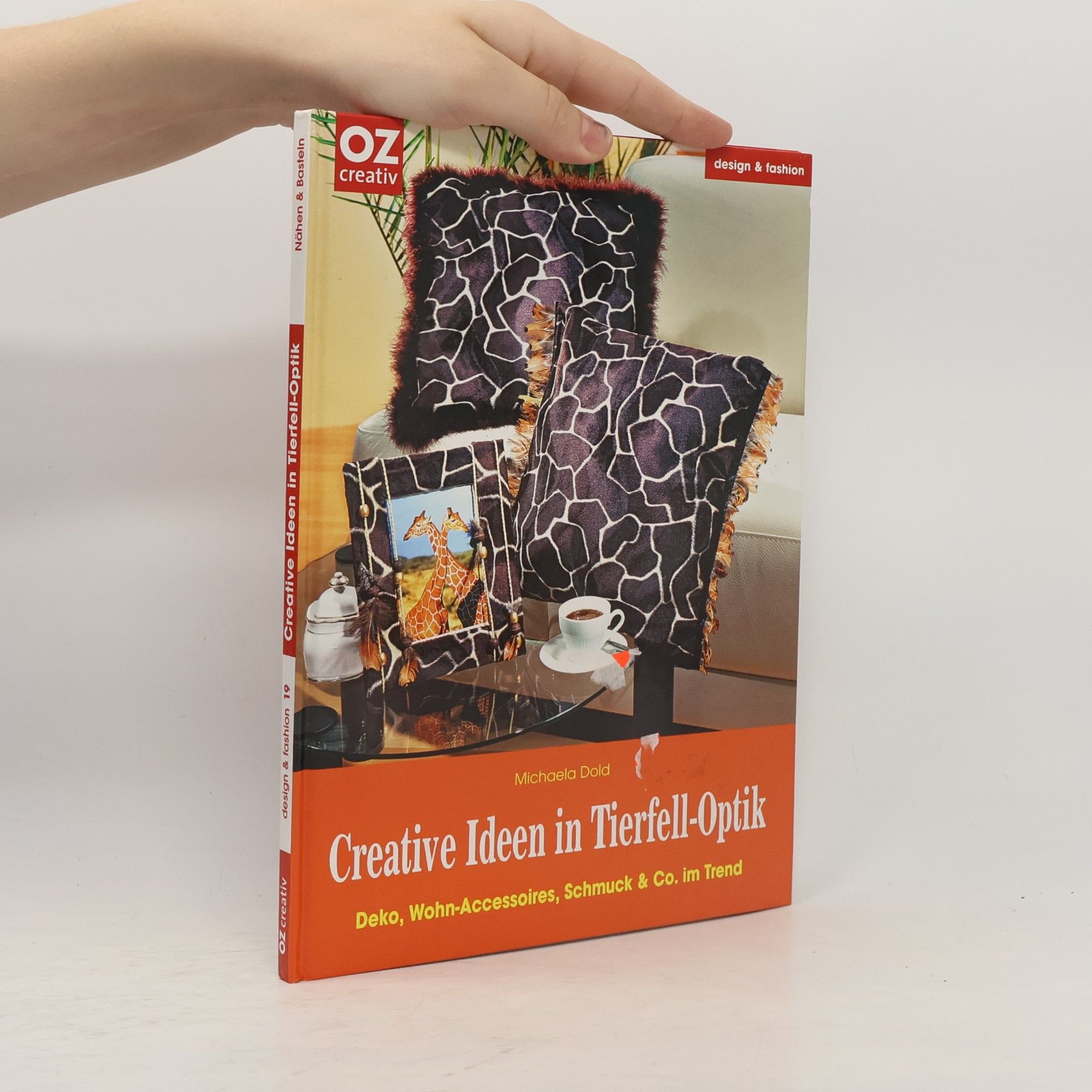 Michaela Dold Creative Ideen in Tierfell-Optik