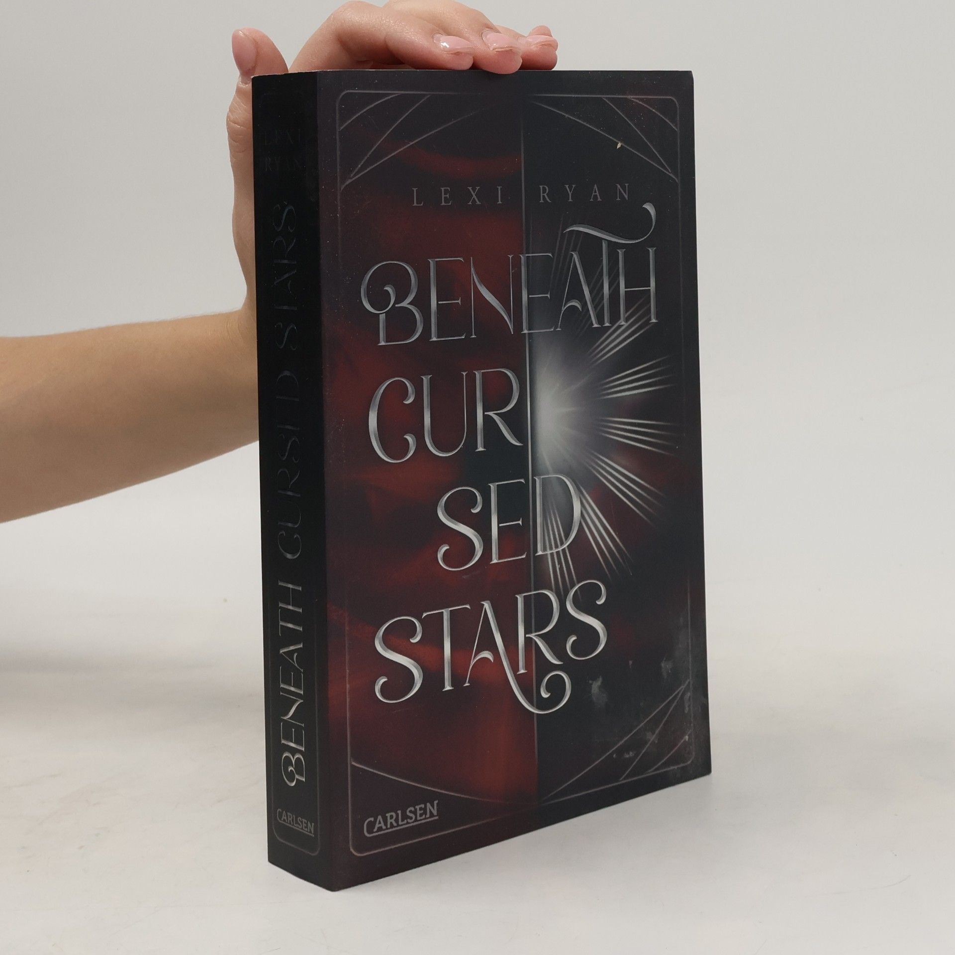 Beneath Cursed Stars Bd.1