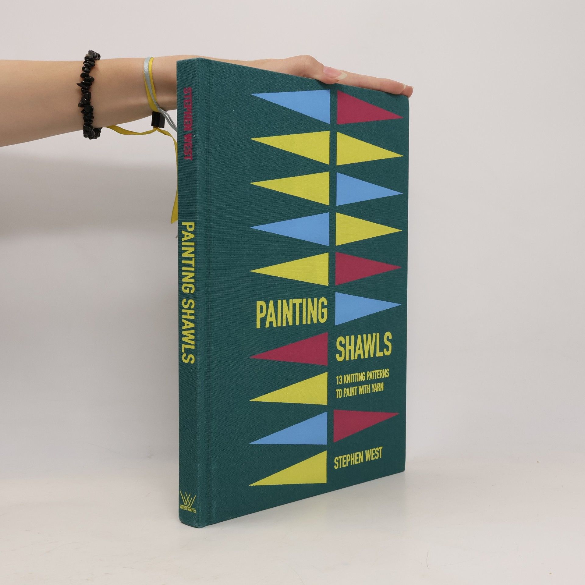 Stephen West Painting Shawls : 13 knitting patterns to paint with yarn